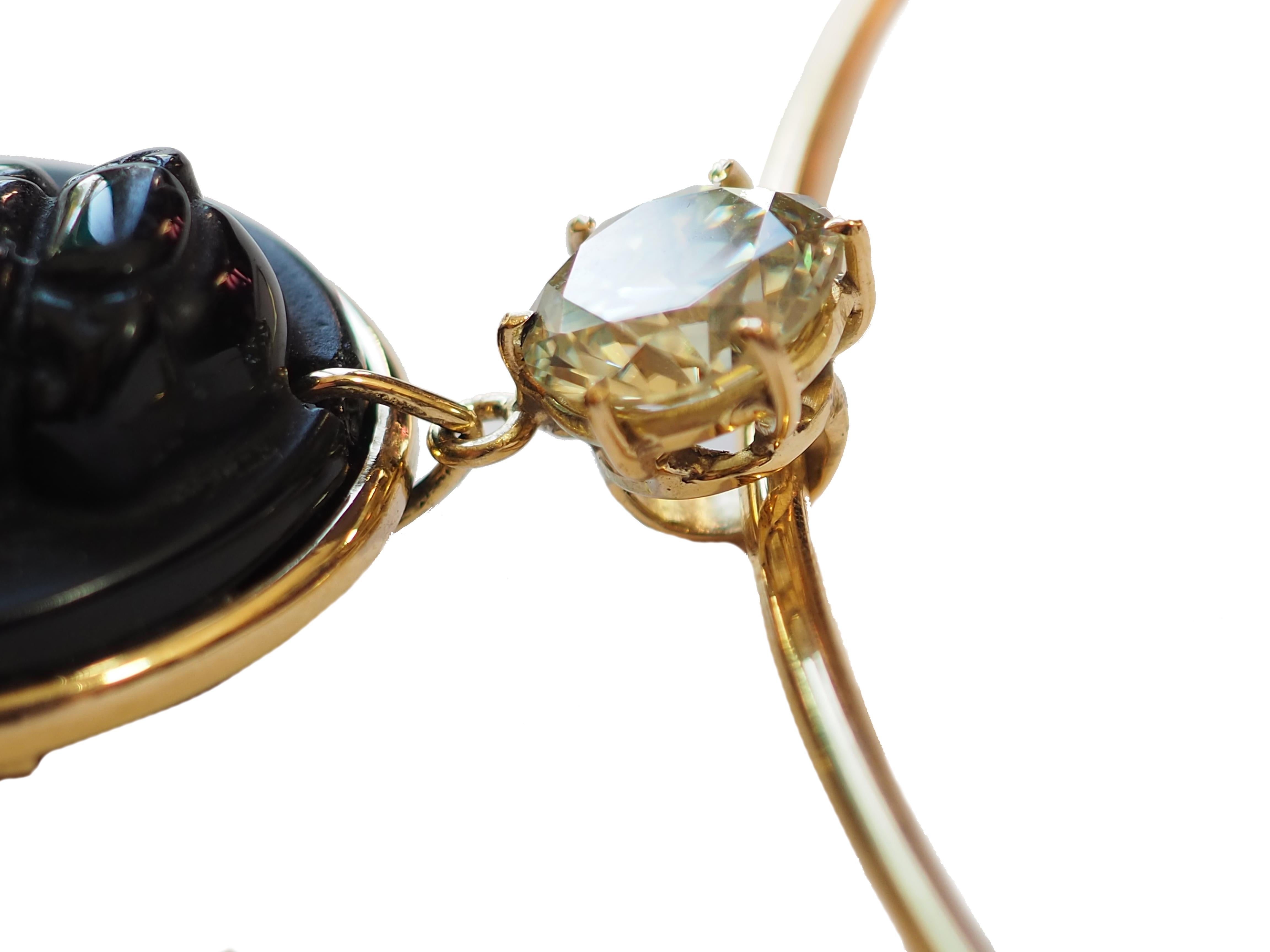 Round Cut Diamond Onix  Buddha Gold Necklace gold 18k For Sale