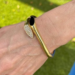 Diamond Onyx 18 Karat Yellow Gold Square Hinged Contemporary Bangle Bracelet