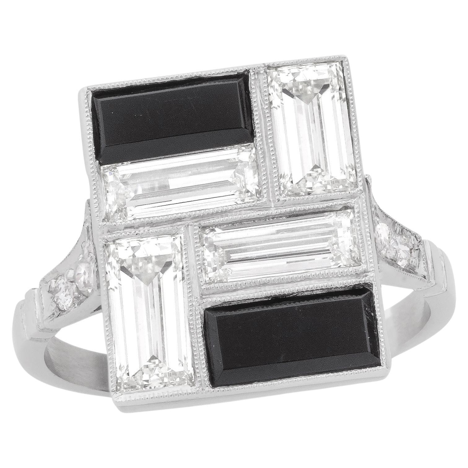 Anello con diamante, onice e platino in vendita