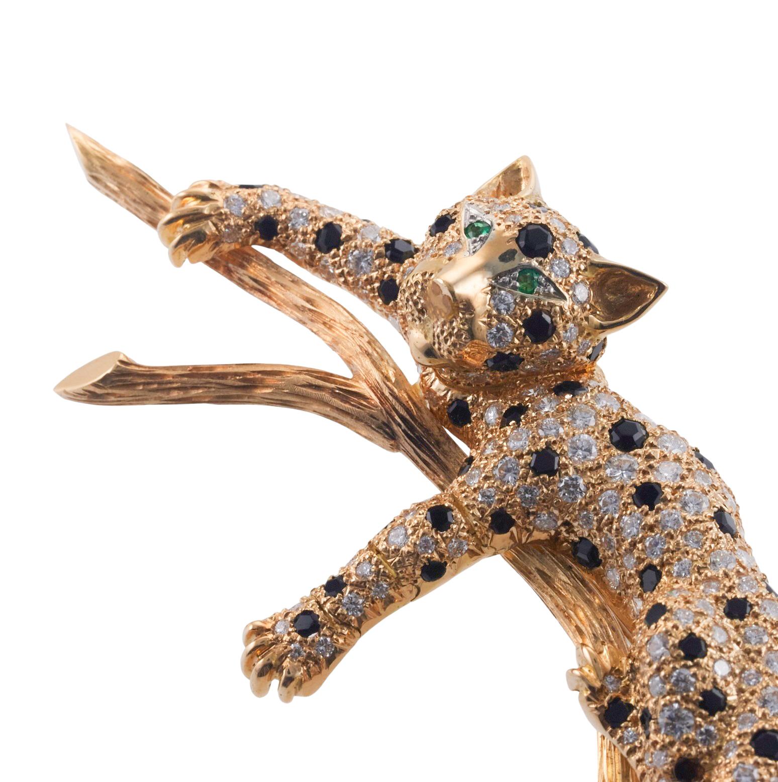 Diamond Onyx Emerald Gold Leopard Brooch For Sale 1