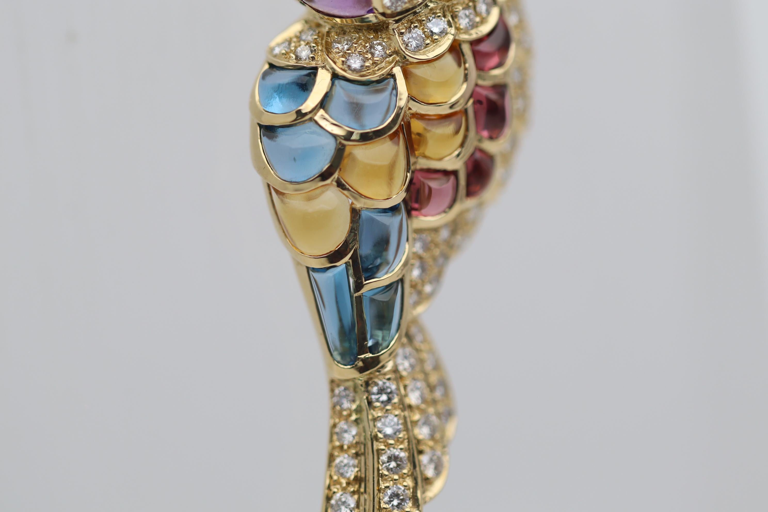 Diamond Onyx Multicolor Gemstone Gold Toucan Pendant Brooch In New Condition For Sale In Beverly Hills, CA