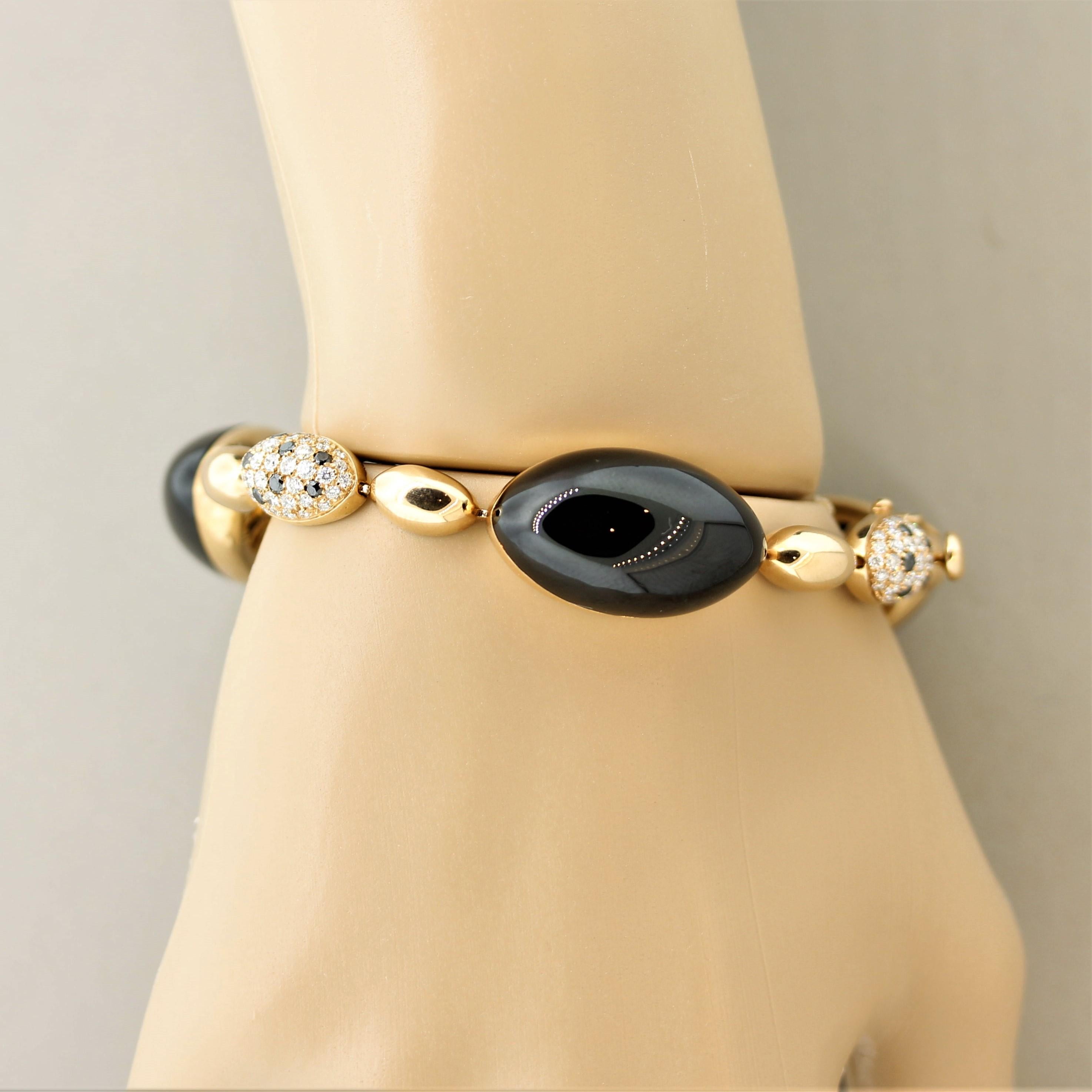 Diamond Onyx “Panther Pattern” Gold Bracelet For Sale 1