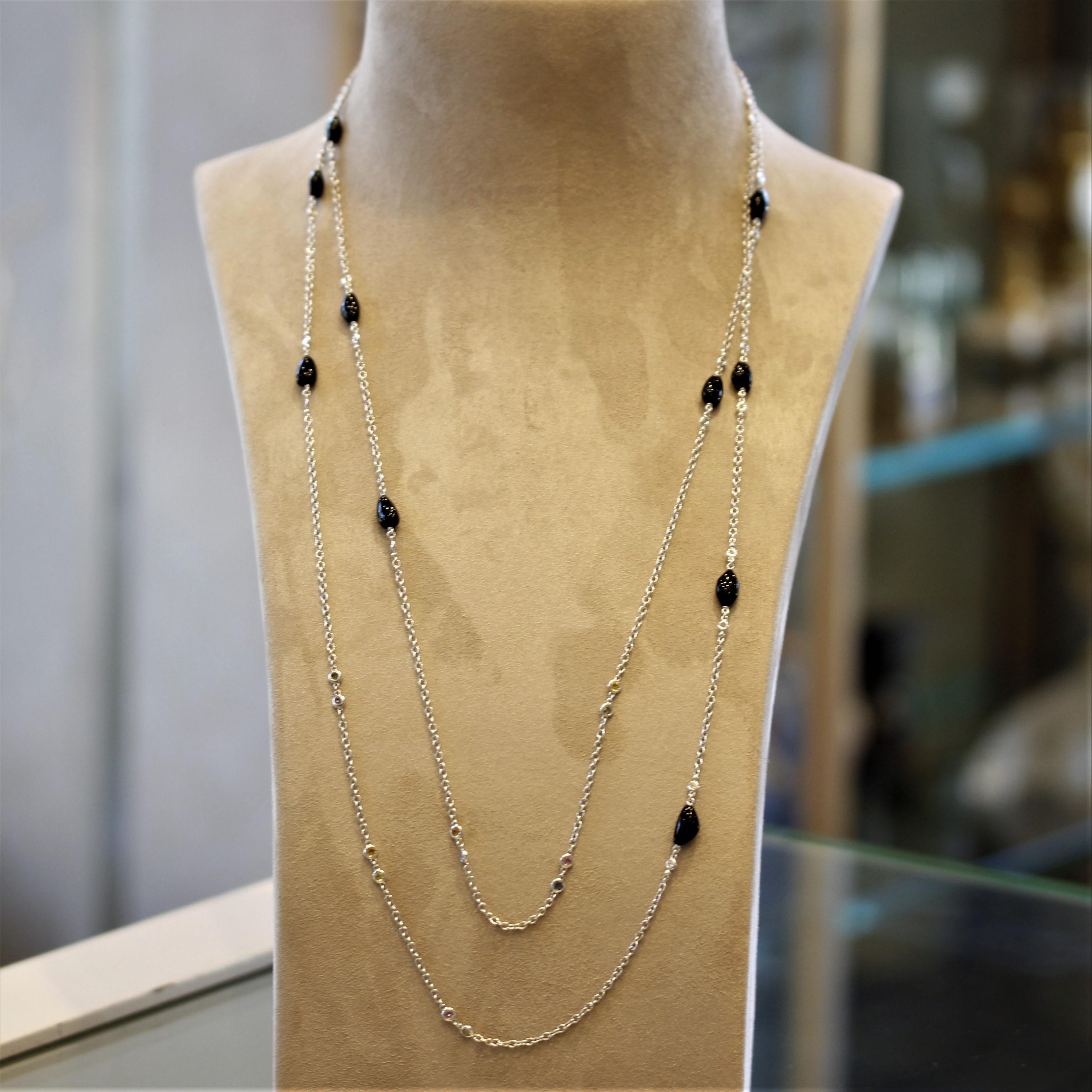 Collana a catena in oro con diamante, onice e zaffiro in vendita 1