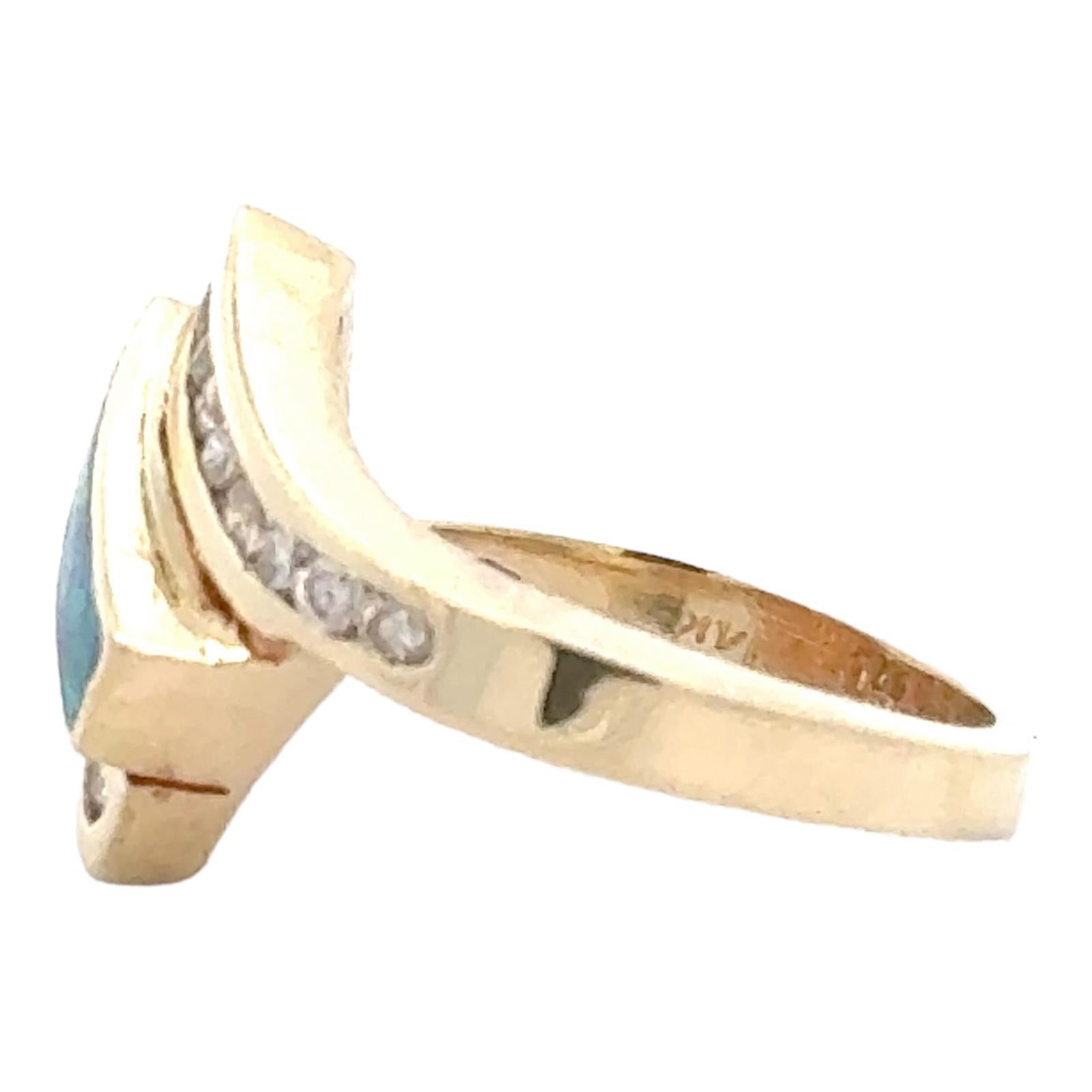 Diamond & Opal Inlay 14 Karat Yellow Gold Bypass Ring In Excellent Condition For Sale In Boca Raton, FL