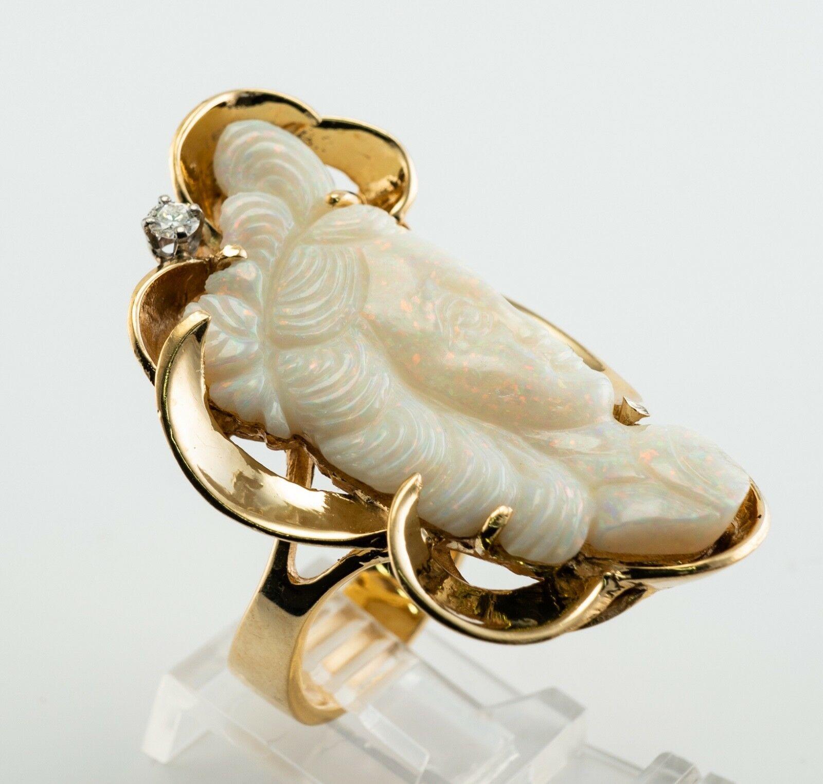 Anello con diamante e opale, cammeo intagliato in oro 14 carati, faccia da cocktail vintage in vendita 1
