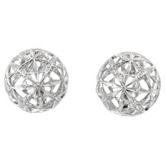 Pendientes Racimo de Estrellas de Oro Blanco de 18k con Cúpula Abierta de Diamantes