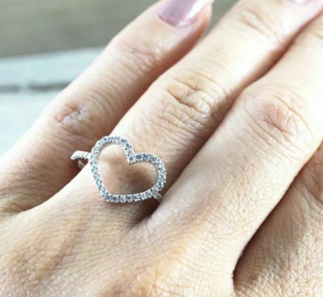 Diamond Open Heart Ring 14k Solid Gold Couple Ring Anniversary Ring Fashion Band

Total Carat Weight
0.24 & Under
Base Metal
Yellow Gold, 14k
Metal Purity
14k
Main Stone
Diamond
Metal
Yellow Gold
Diamond Weight
0.30 cts Approx
Ring Size
8
Gold