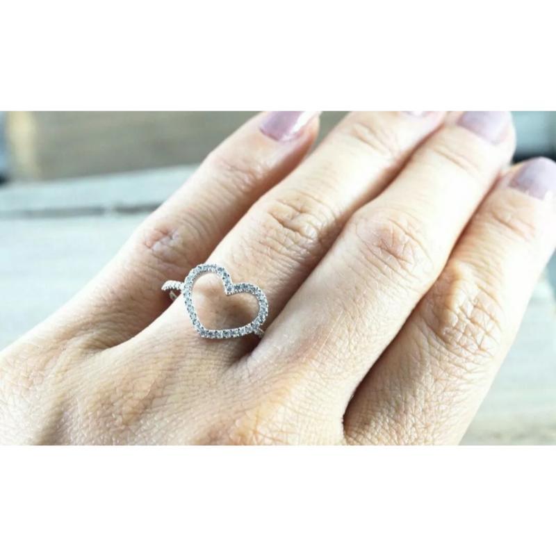 Diamond Open Heart Ring 14k Solid Gold Couple Ring Fashion Band In New Condition For Sale In Chicago, IL