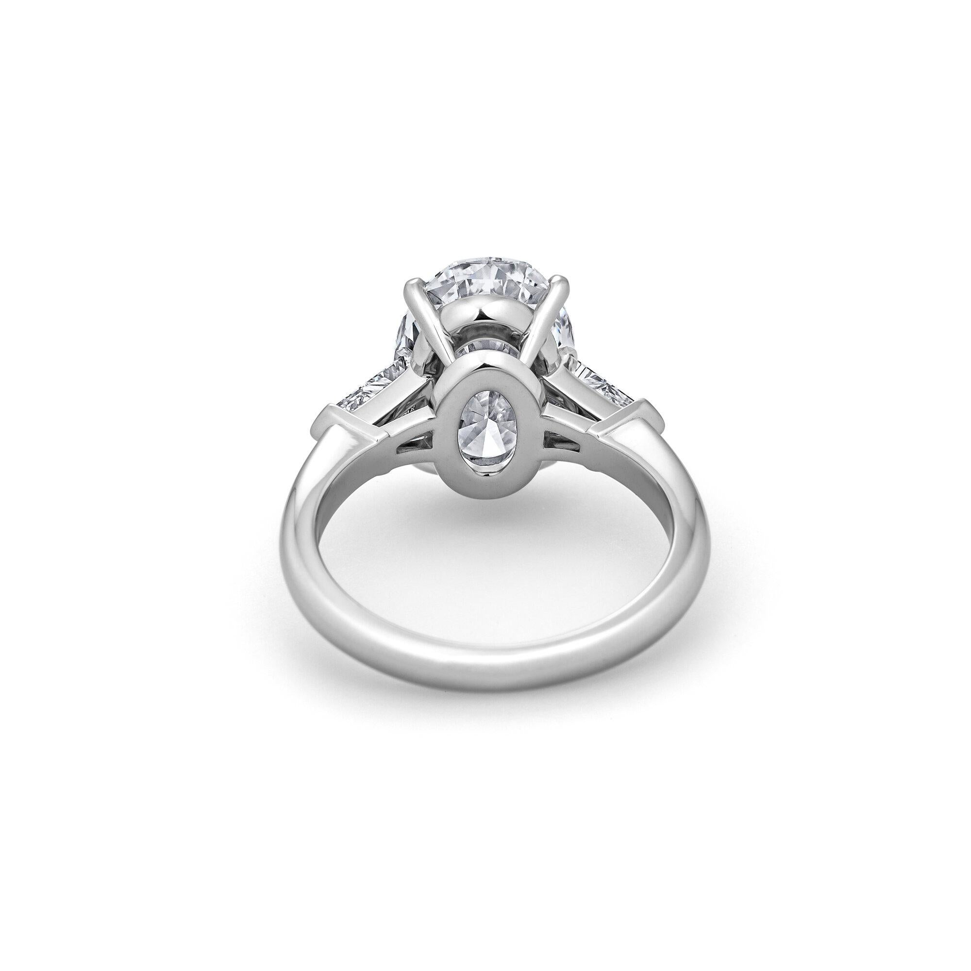 platinum oval engagement rings