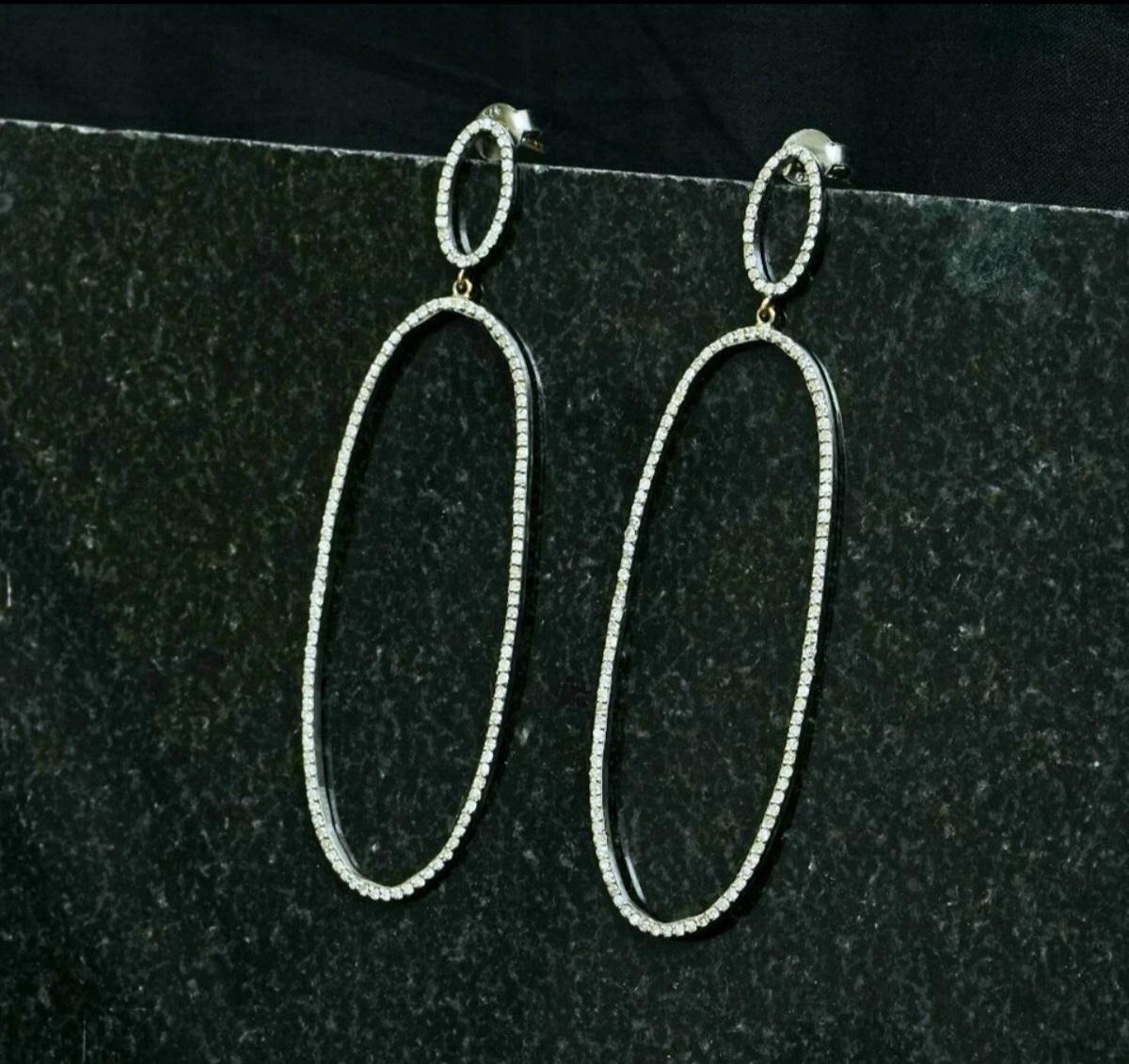 Round Cut Diamond Oval Shaped Dangle Earring 925 Silver Women Fashion Jewelry Ear Stud. For Sale