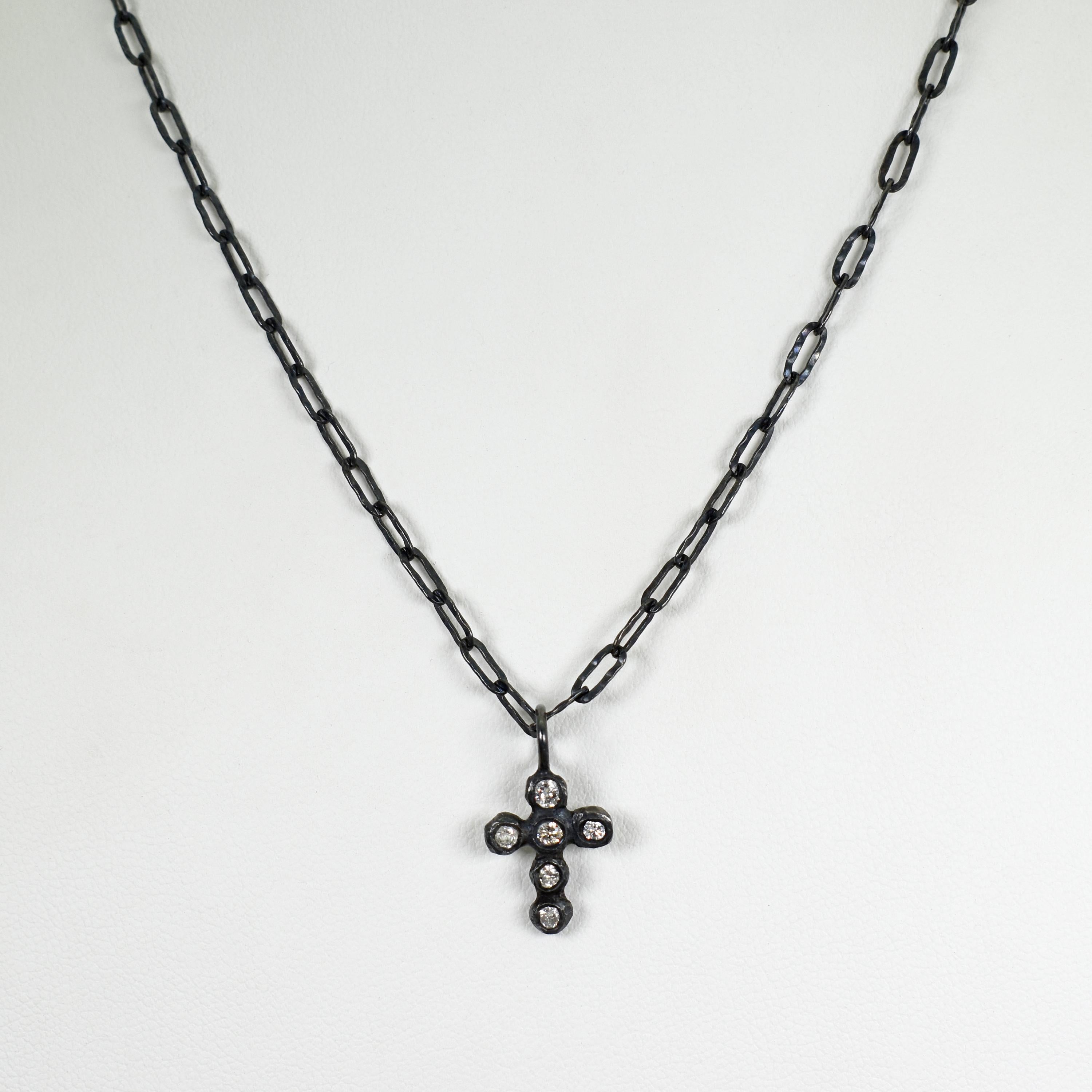 Round Cut Diamond Oxidized Sterling Silver Cross Paperclip Chain Necklace For Sale