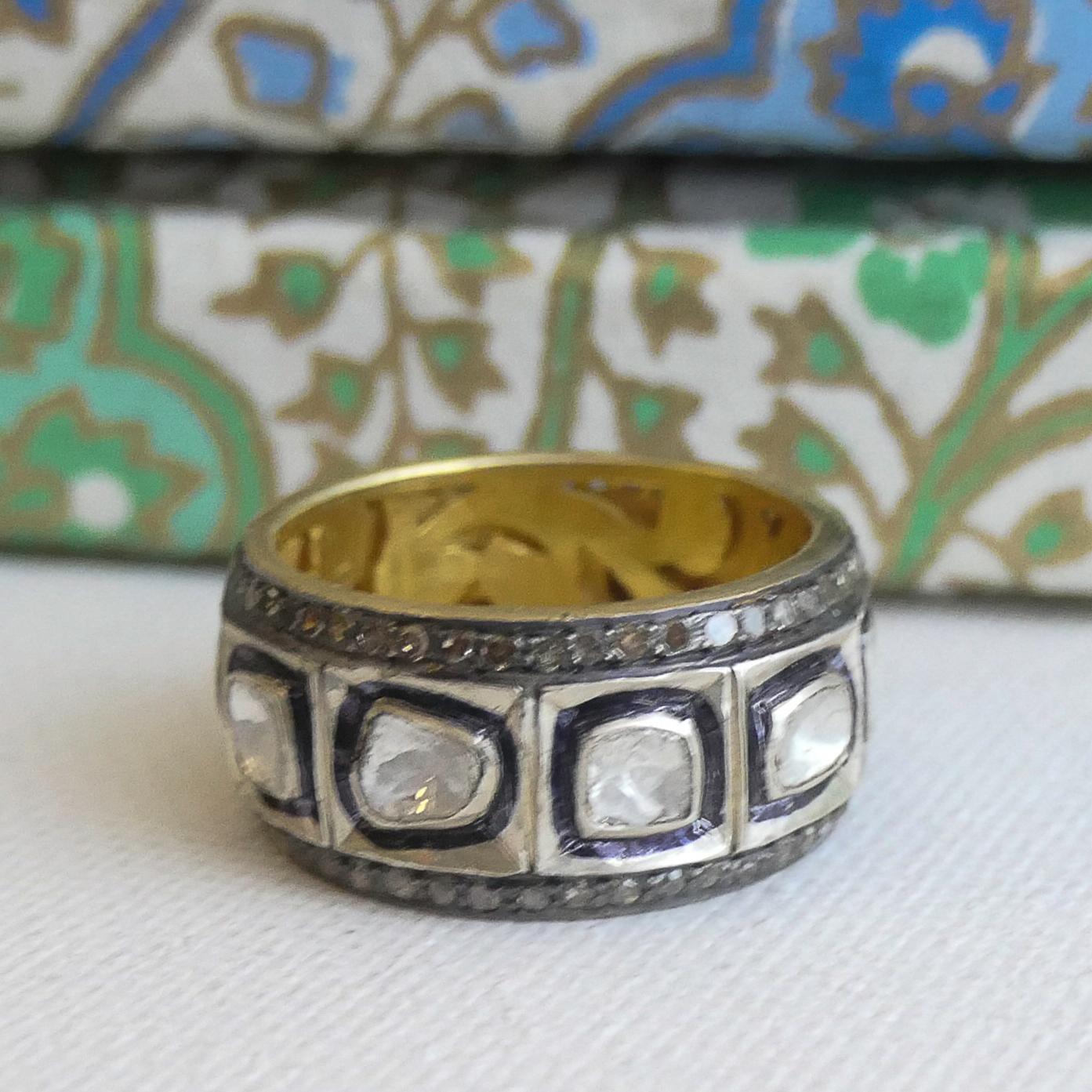 Women's Diamond Oxidized Sterling Silver Ring Size 7 For Sale