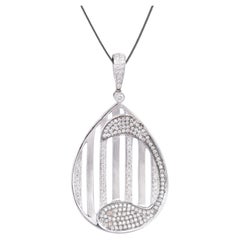 Diamond Pendant in 18k gold