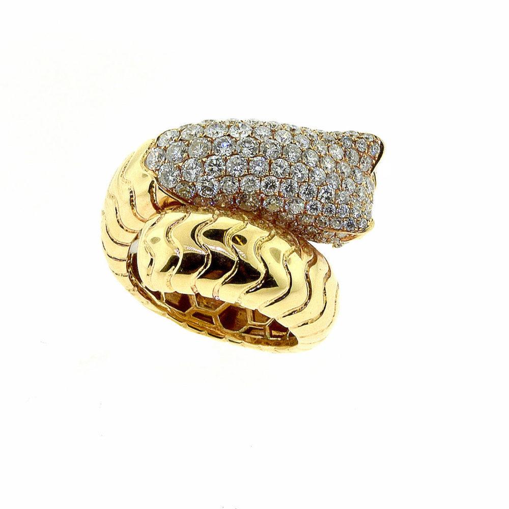 Bague panthère enveloppante en or jaune avec yeux en rubis et onyx Bon état - En vente à Miami, FL