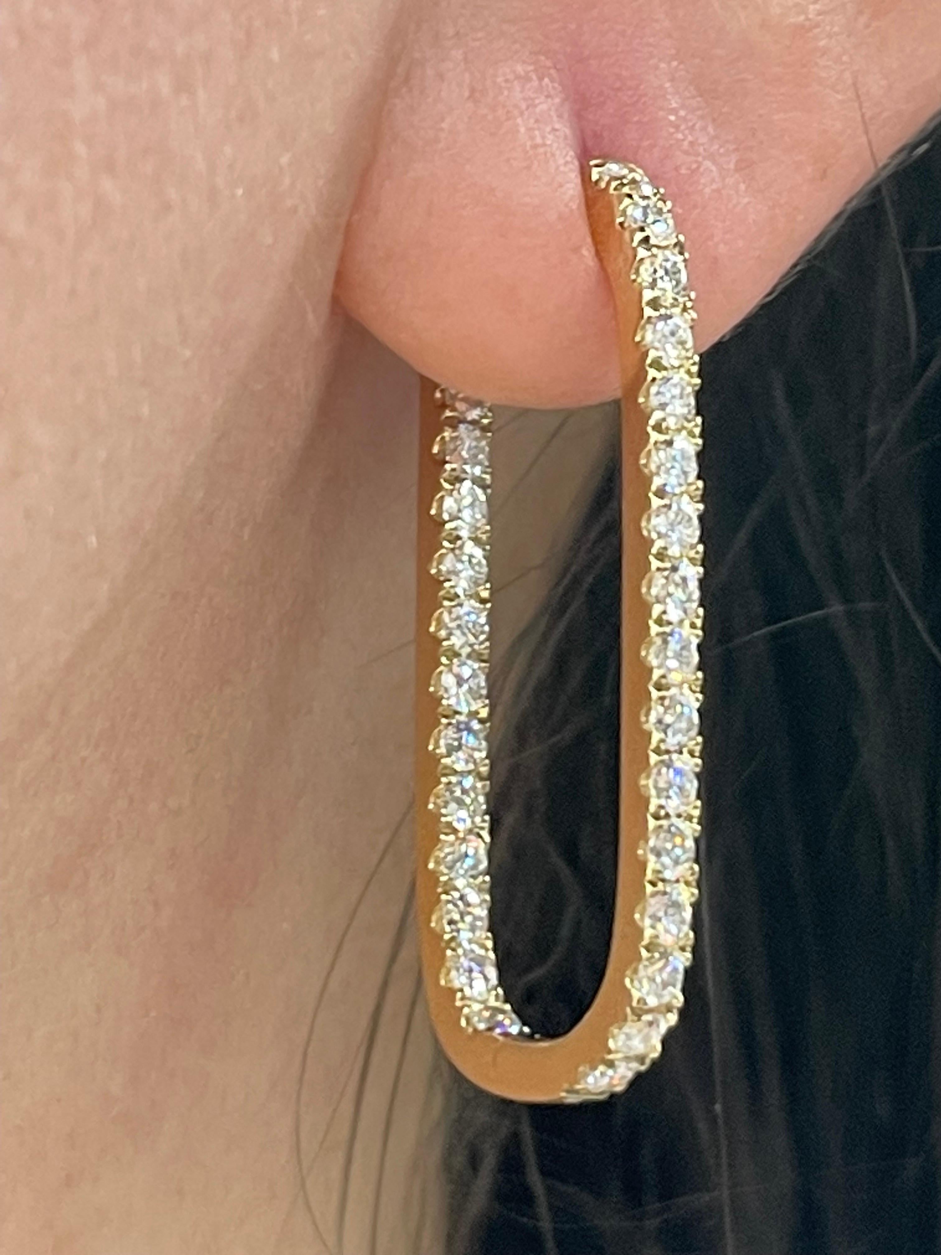 Diamond Paperclip Rounded Hoop Earrings 1.52 Carats 18 Karat Yellow Gold  In New Condition For Sale In New York, NY