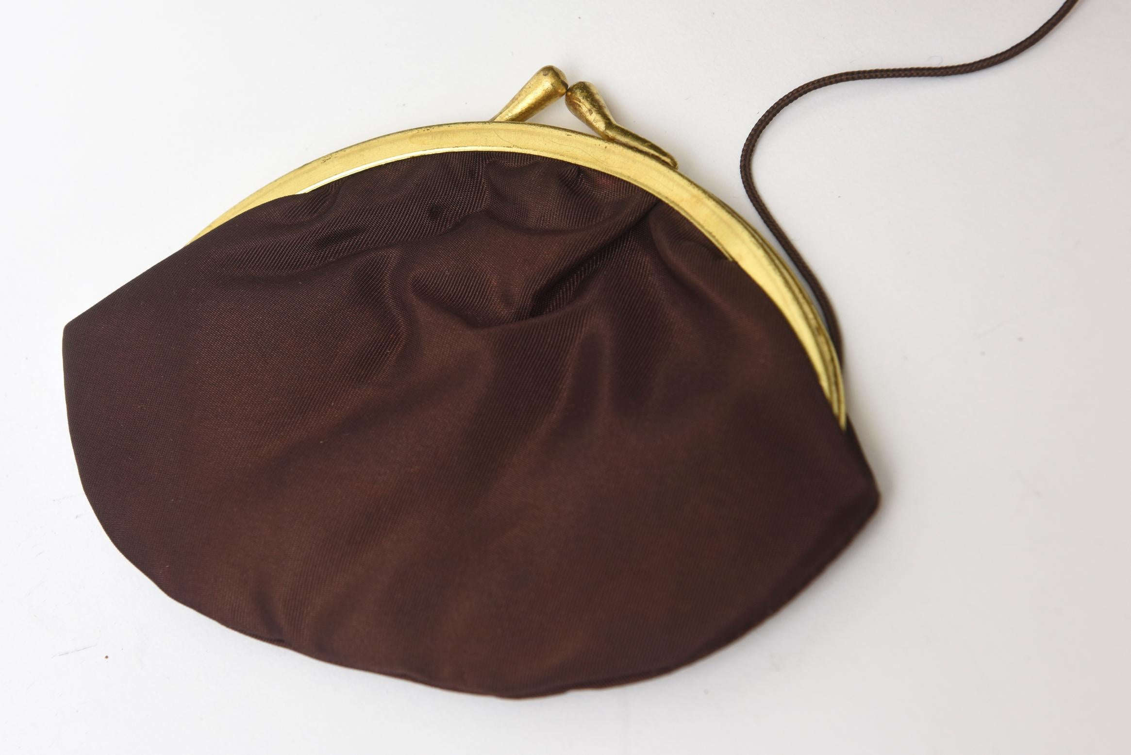 Diamond Patterned Brown Alligator Vintage Clutch Mid Century Modern For Sale 4