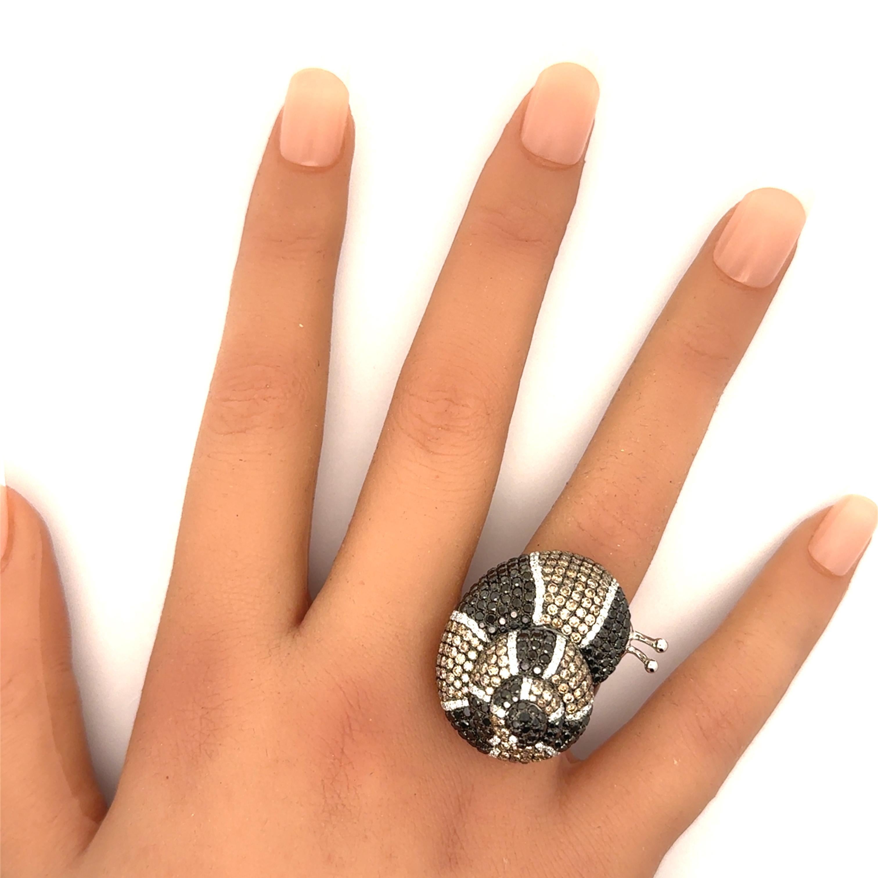 Diamond Pave 18k White Gold Snail Cocktail Ring For Sale 2