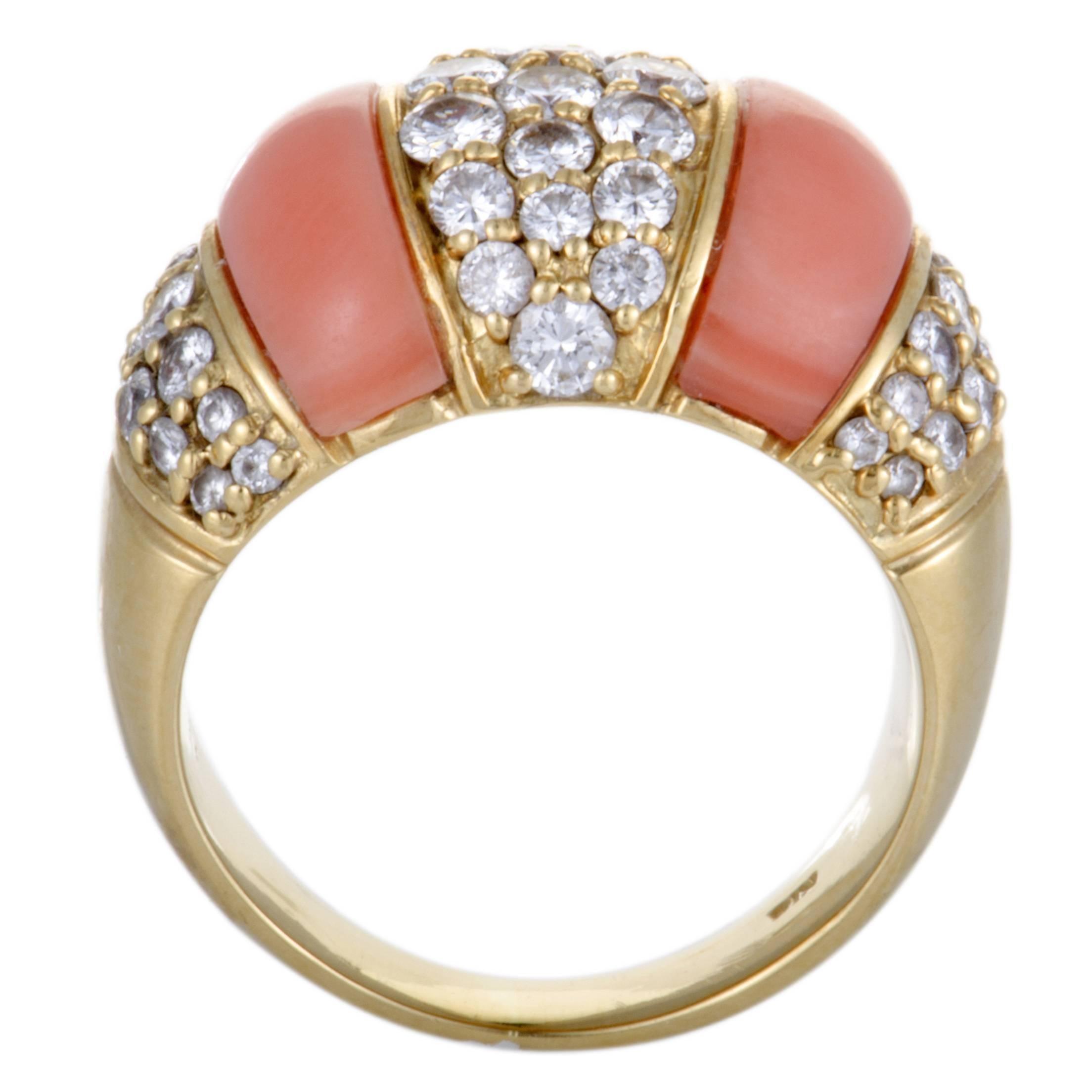 The gorgeous shimmer of 18K yellow gold produces a sensationally luxurious effect in this remarkable ring. Beautifully embellished in 1.41ct of sparkling diamonds and elegant coral, this stunning ring embodies a nifty feel of prestigious elegance