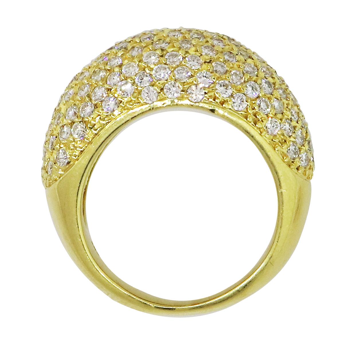 Round Cut Diamond Pave Band