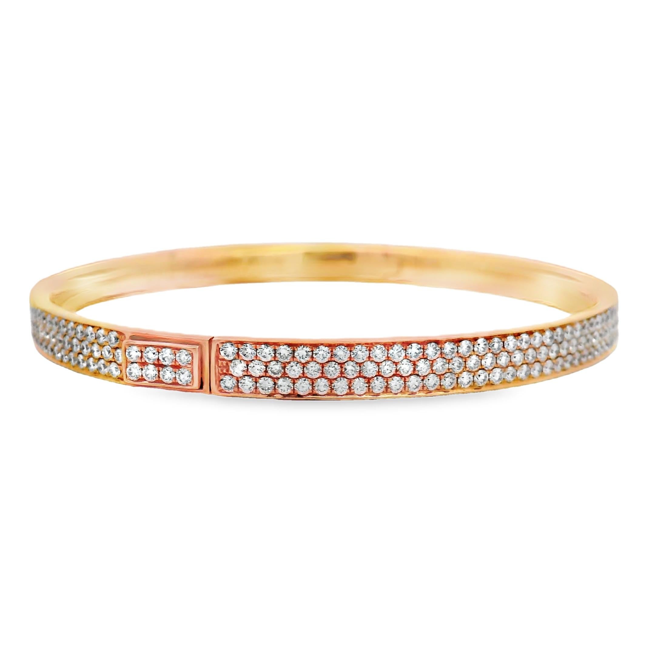 Diamond Pave Bangle Bracelet 5.00 Carats in 18K Rose Gold Contemporáneo en venta