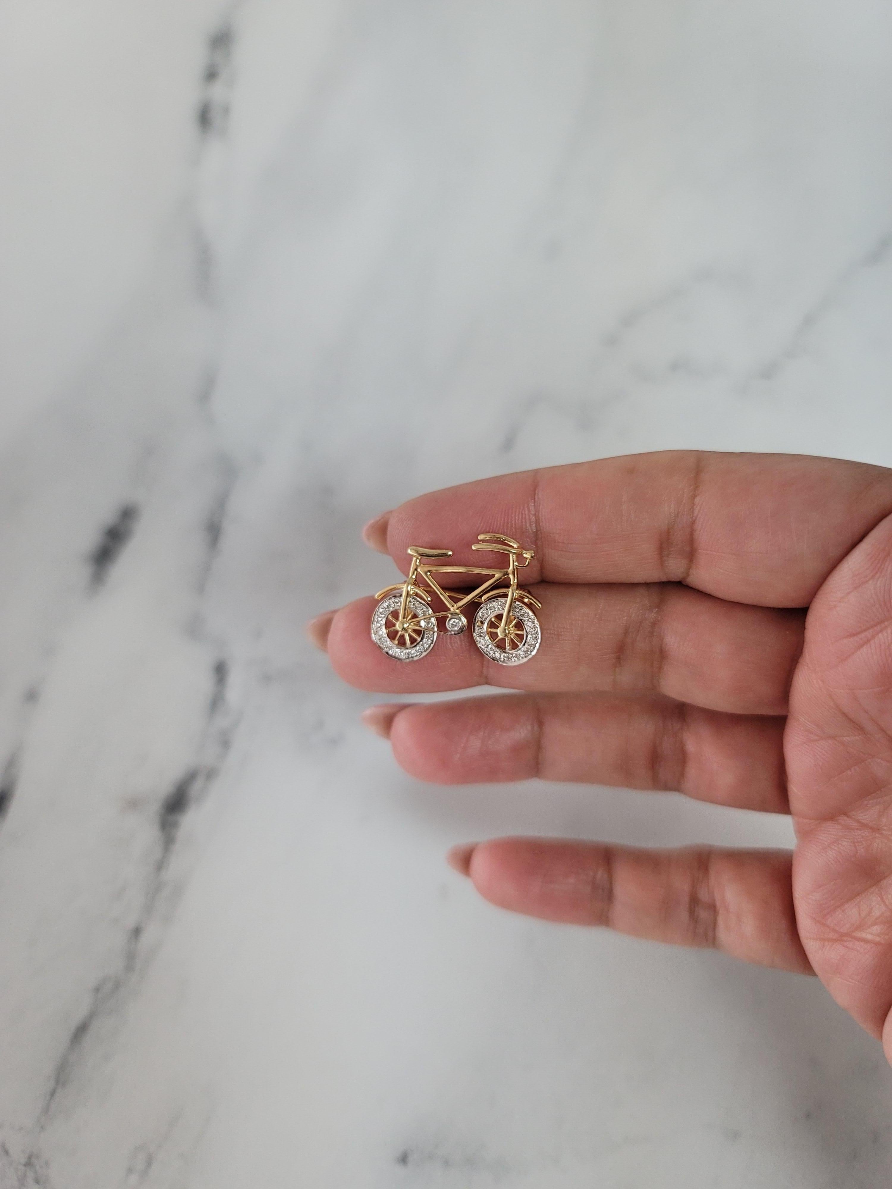 ♥ Product Summary ♥

Main Stone: Diamond
Metal Choice: 14K Yellow Gold
Stone Cut: Round
Dimensions: 19mm x 25mm
Weight: 4 grams