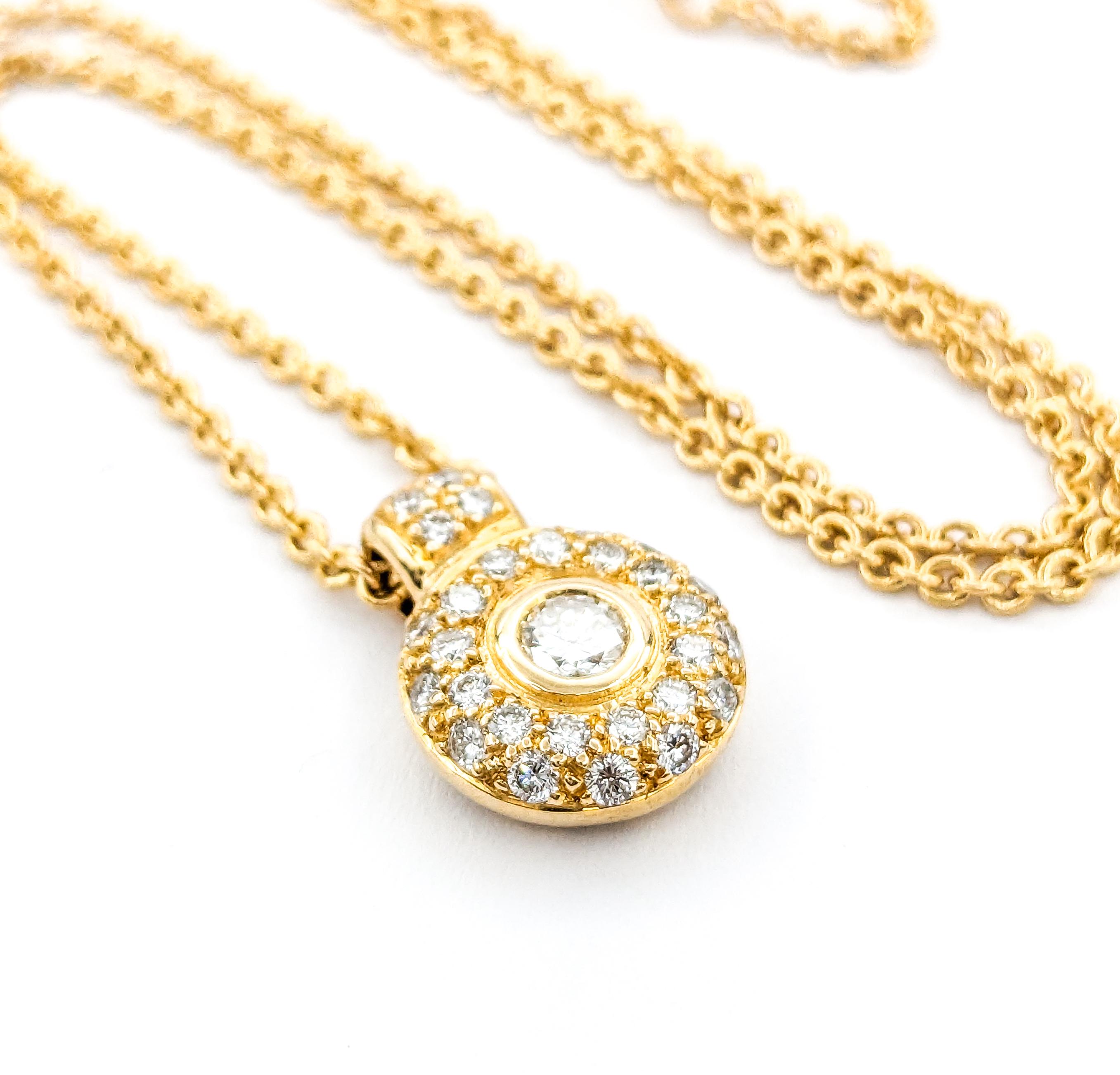 Pendentif cercle pavé de diamants en or jaune

Voici ce magnifique pendentif Fashion Diamond Pave Circle, réalisé en or jaune 14k. Le pendentif comporte 0,50 ctw de diamants. Ces diamants étincelants sont de pureté I et ont une teinte blanche
