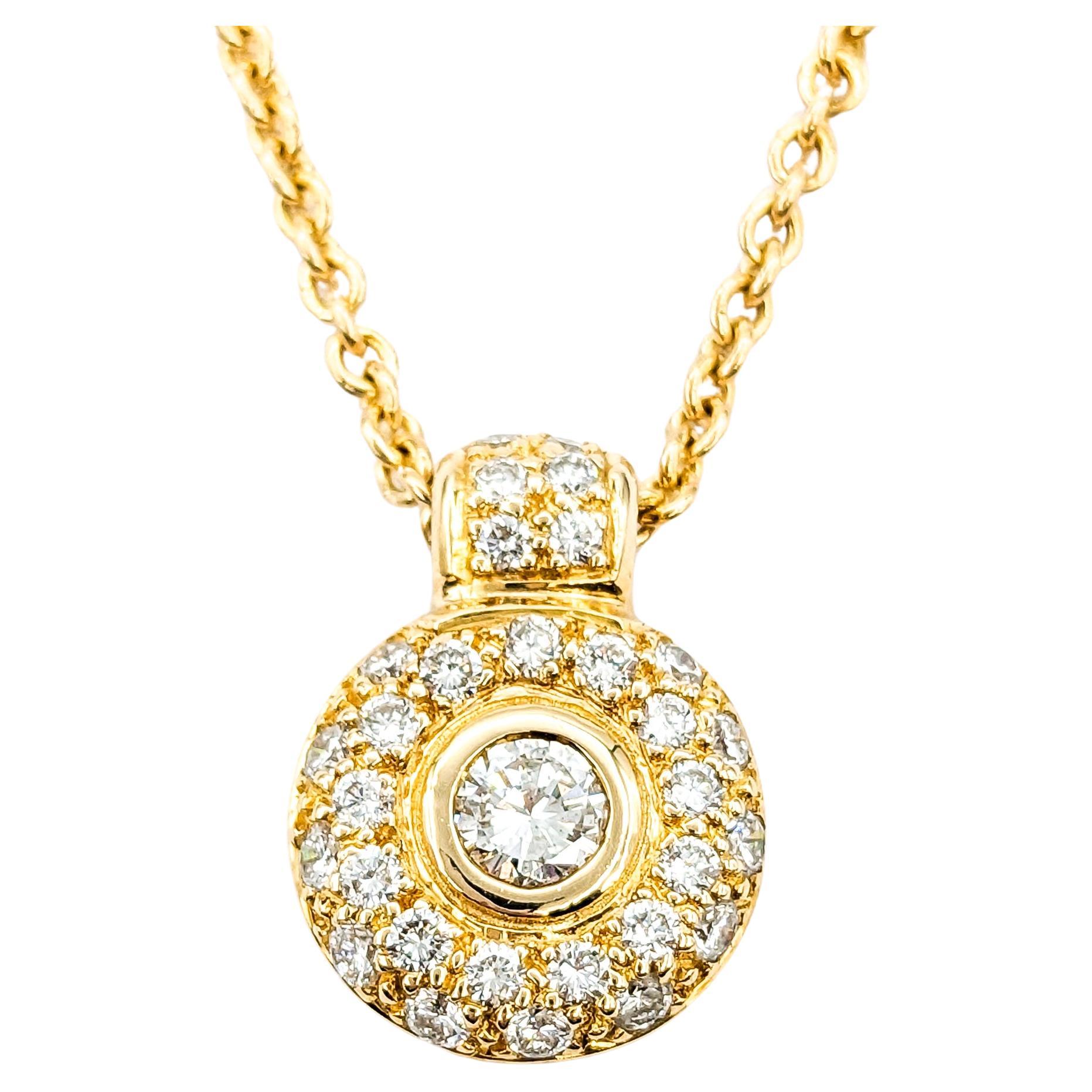 Diamond Pave Circle Pendant In Yellow Gold