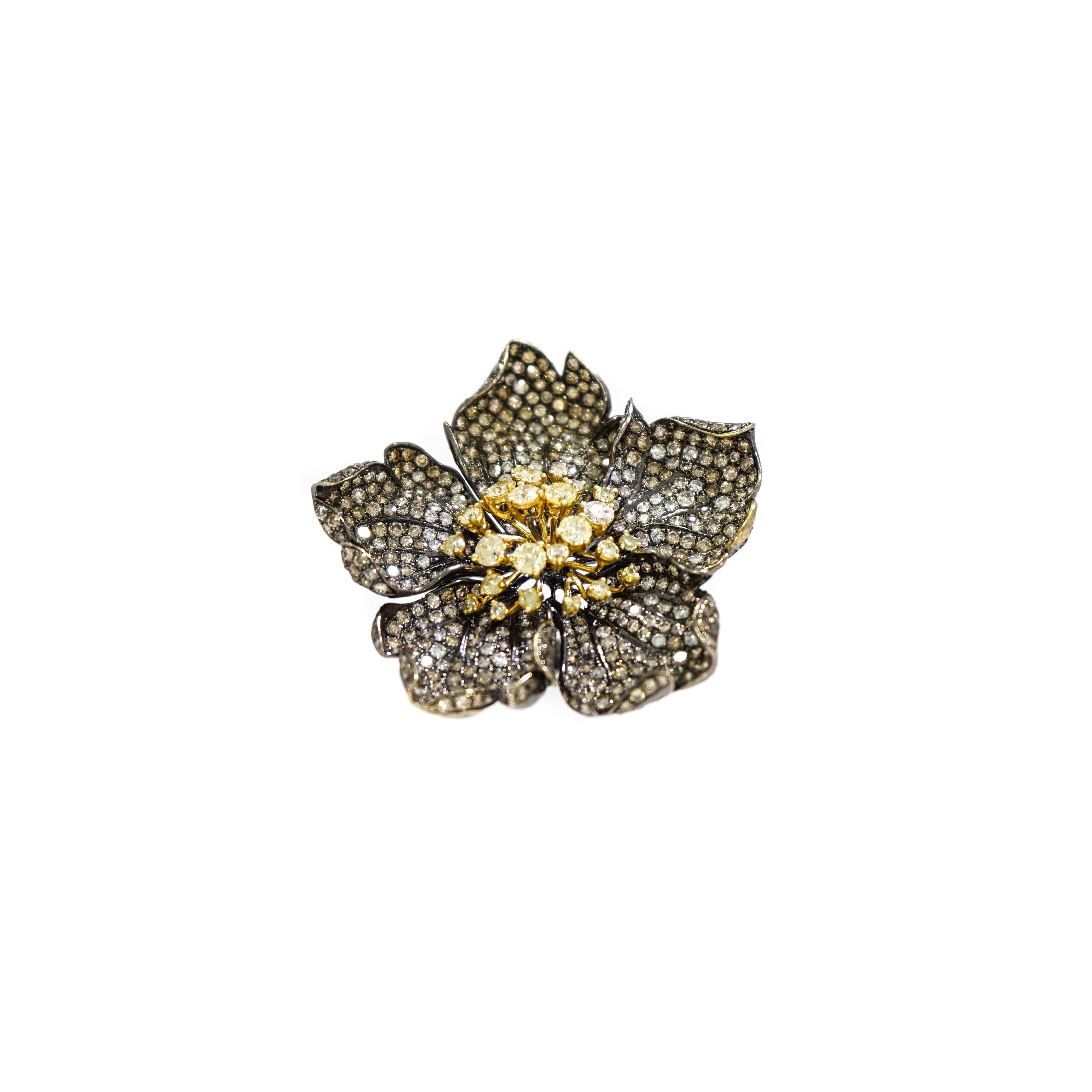 Diamond Pave Flower Ring 1