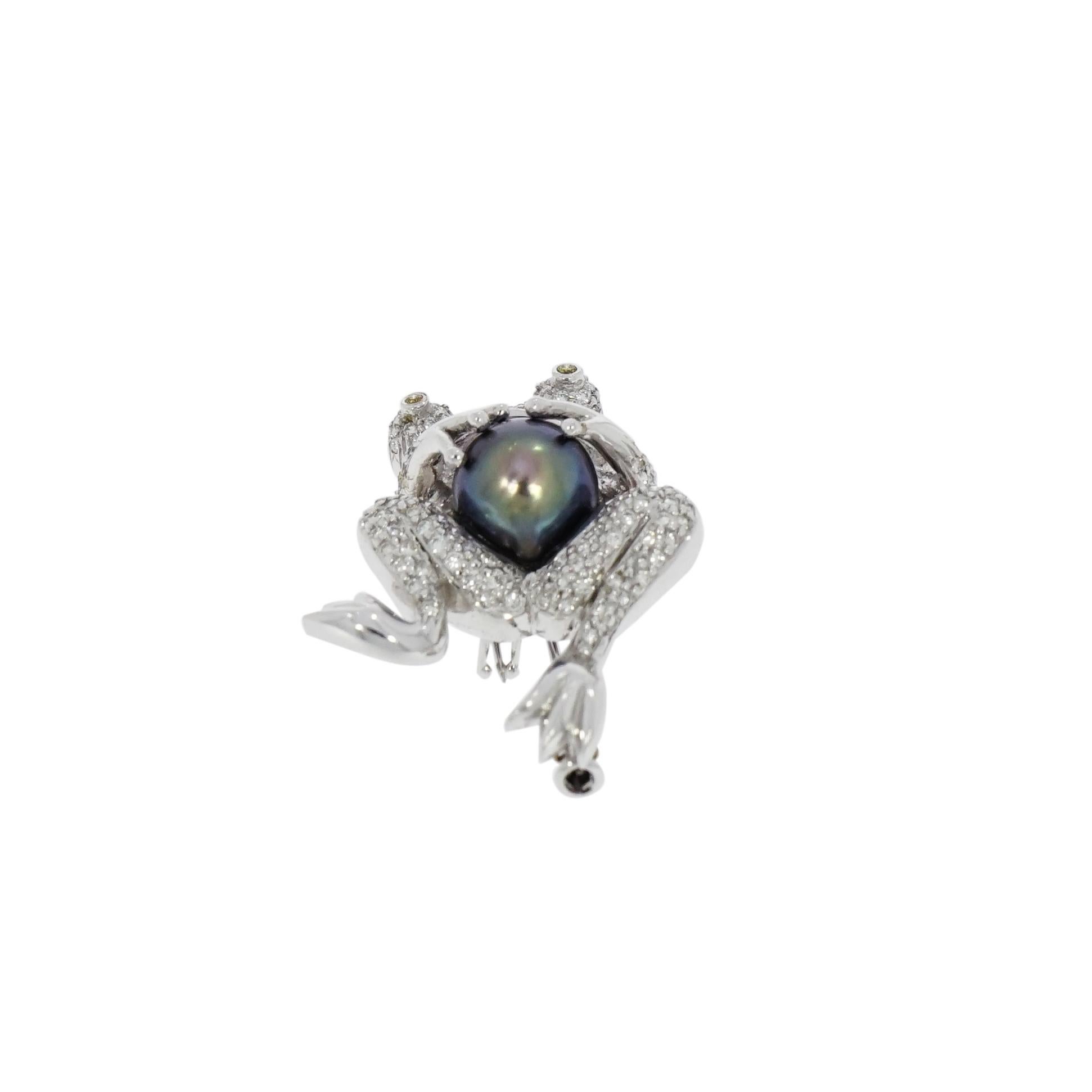 Diamond Frog Brooch, pave set with approximately 1.00 carat total weigh of round brilliant cut diamonds in 18k white gold. Features a 10-10.5mm Tahitian Pearl. 
Absolutely gorgeous!!

