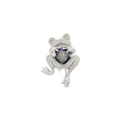 Diamond Pave Frog with a Tahitian Pearl White Gold Brooch