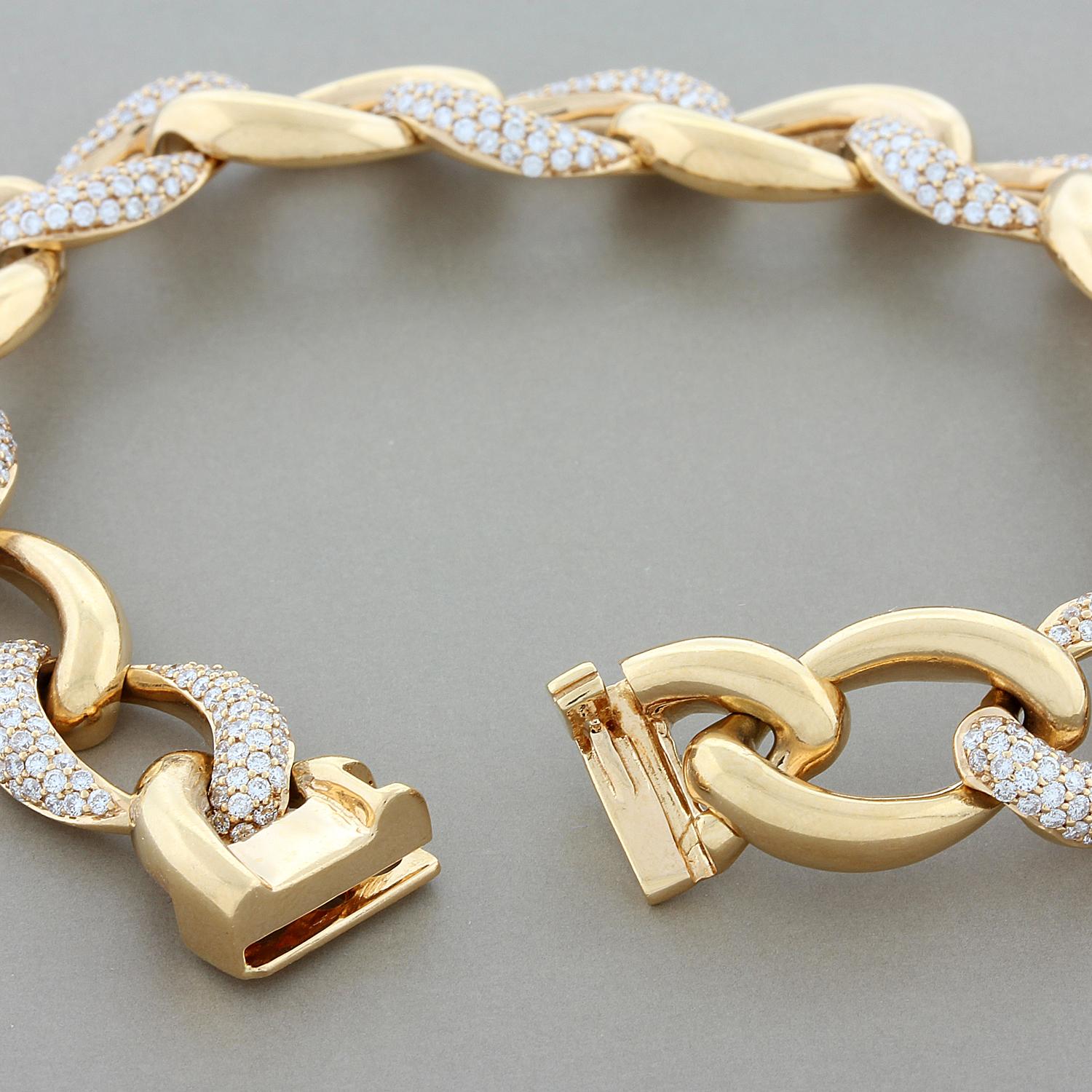 pave diamond chain link bracelet
