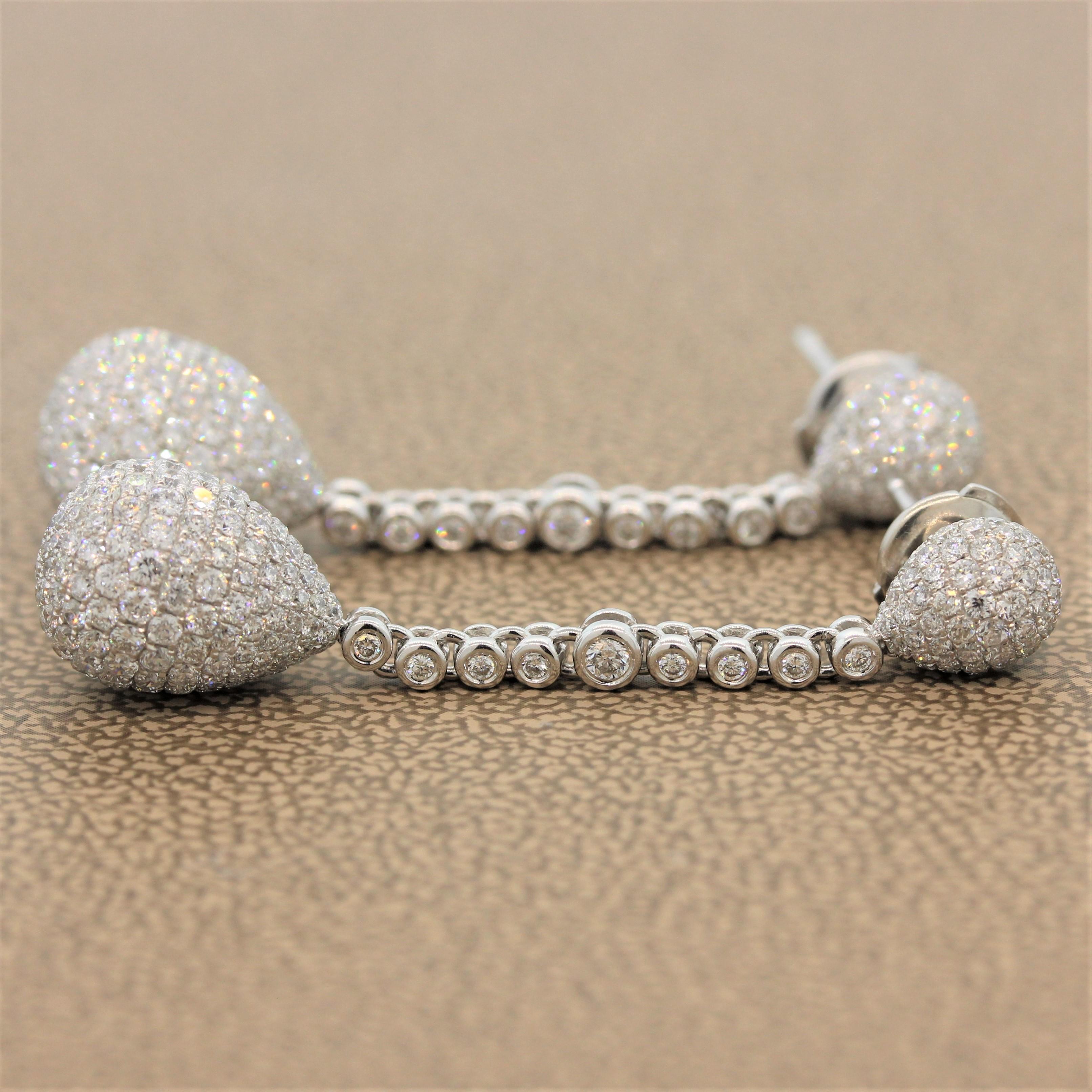 Diamond Pave Gold Drop Earrings In New Condition For Sale In Beverly Hills, CA