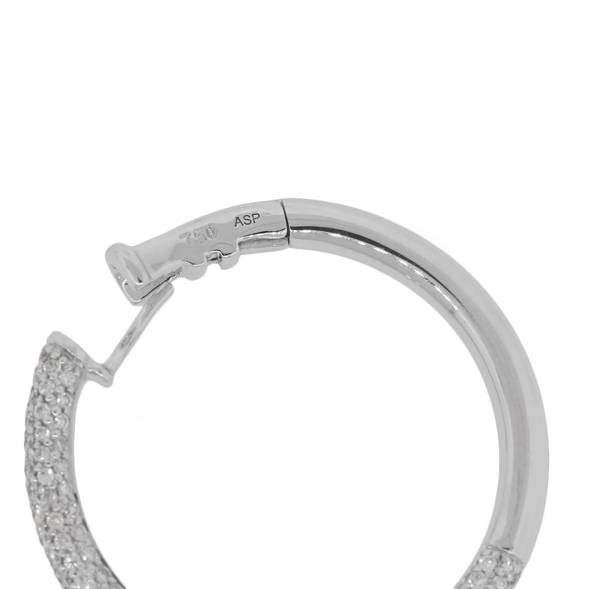 Diamond Pave Hoop Earrings In New Condition In Boca Raton, FL