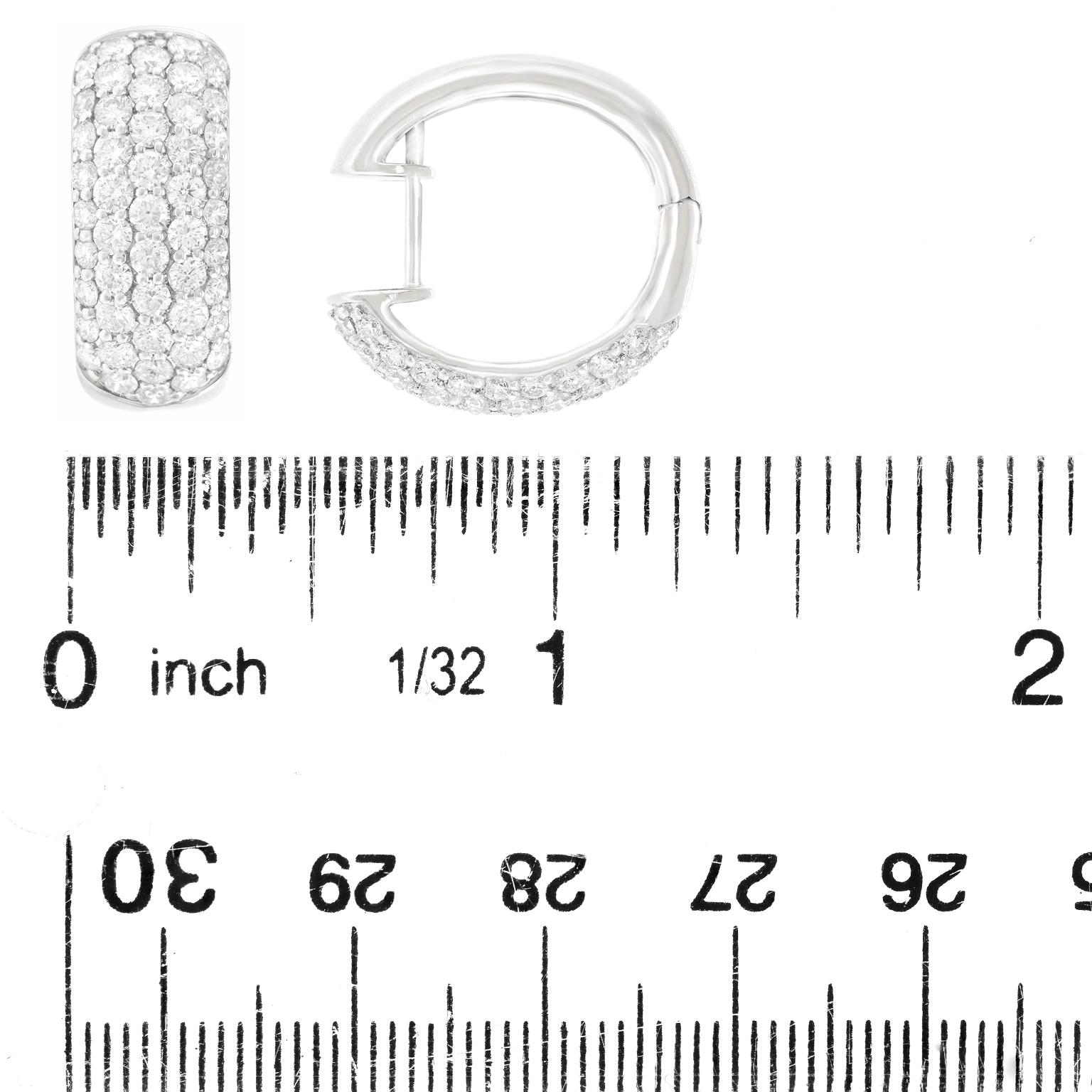 Boucles d'oreilles diamantées Unisexe en vente