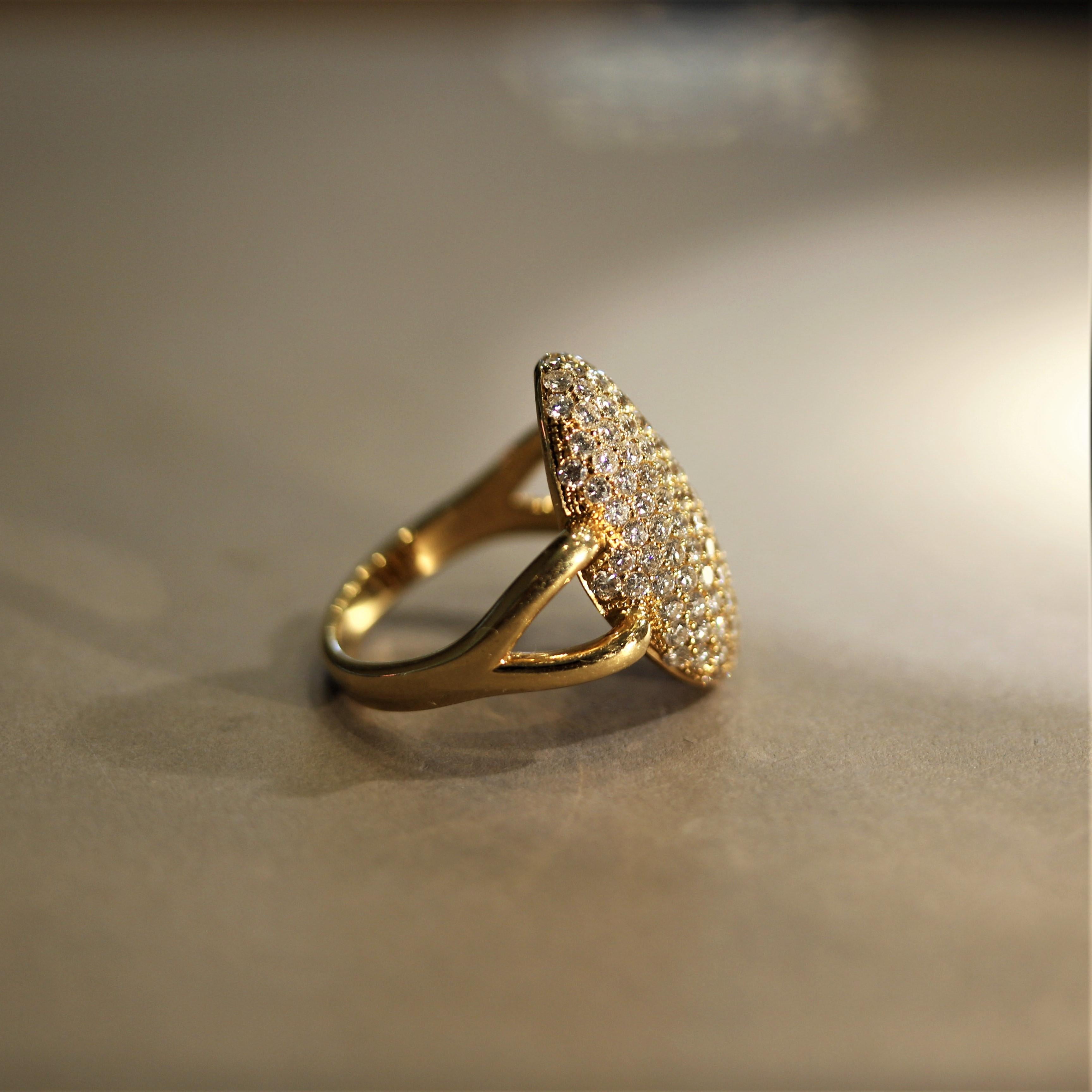 Goldring mit Diamantpavé-Diamant im Navette-Stil Damen im Angebot