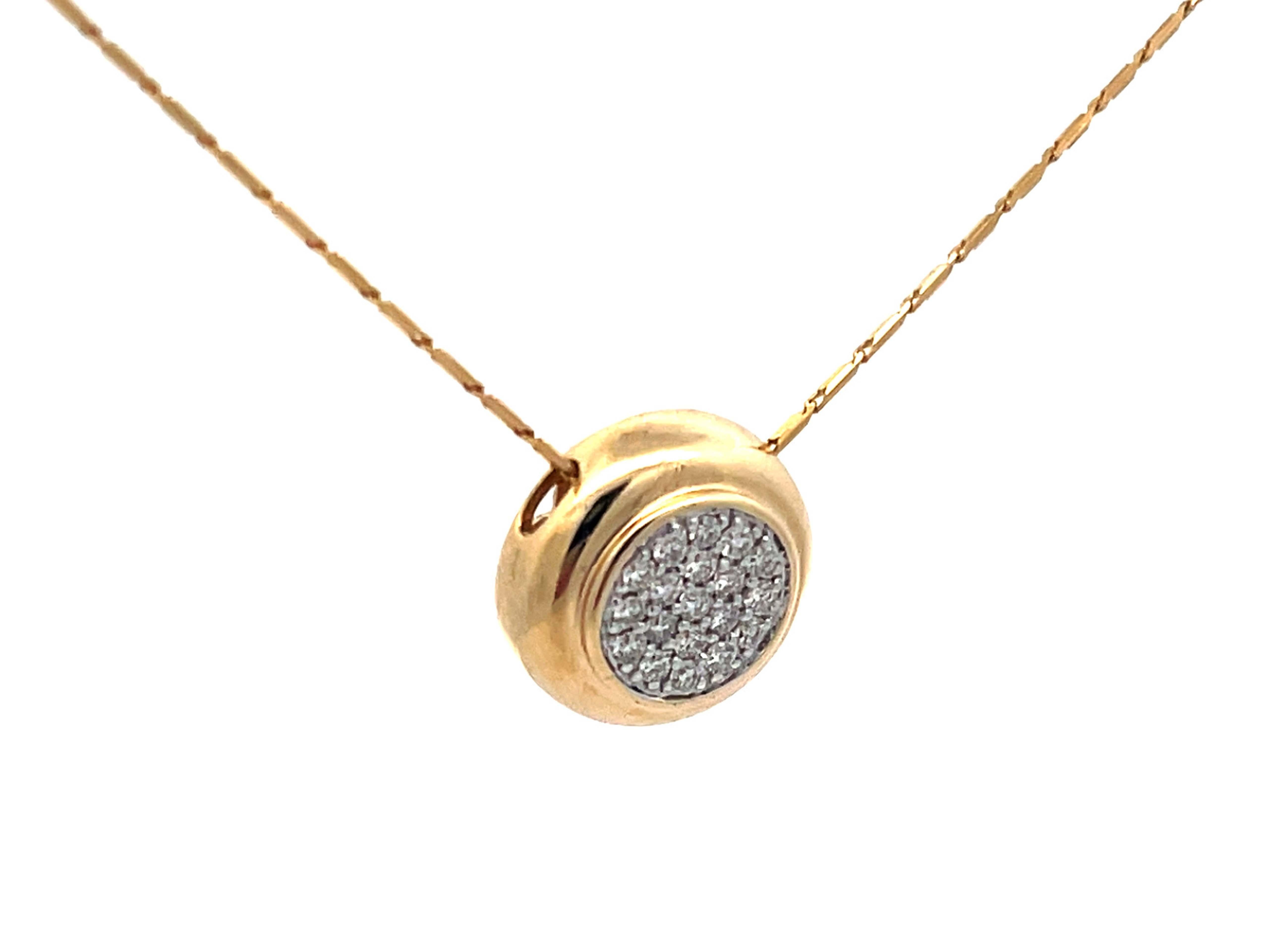 Modern Diamond Pave Round Necklace in 14k Yellow Gold For Sale
