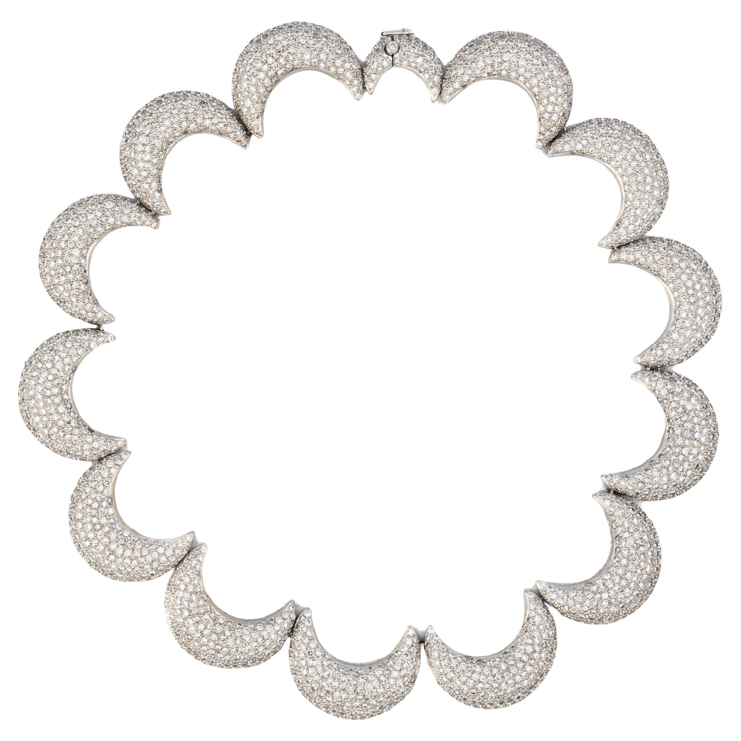 Diamond Pavé Scalloped Collar Necklace For Sale
