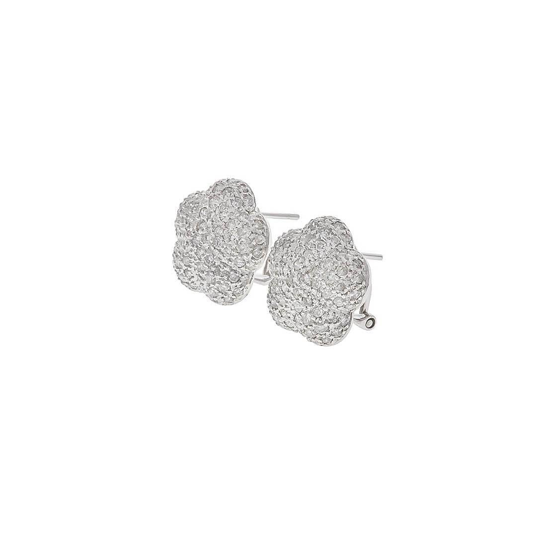 14K white gold earrings containing 2.10 carats of pave set diamonds.
The earrings have post and clip.