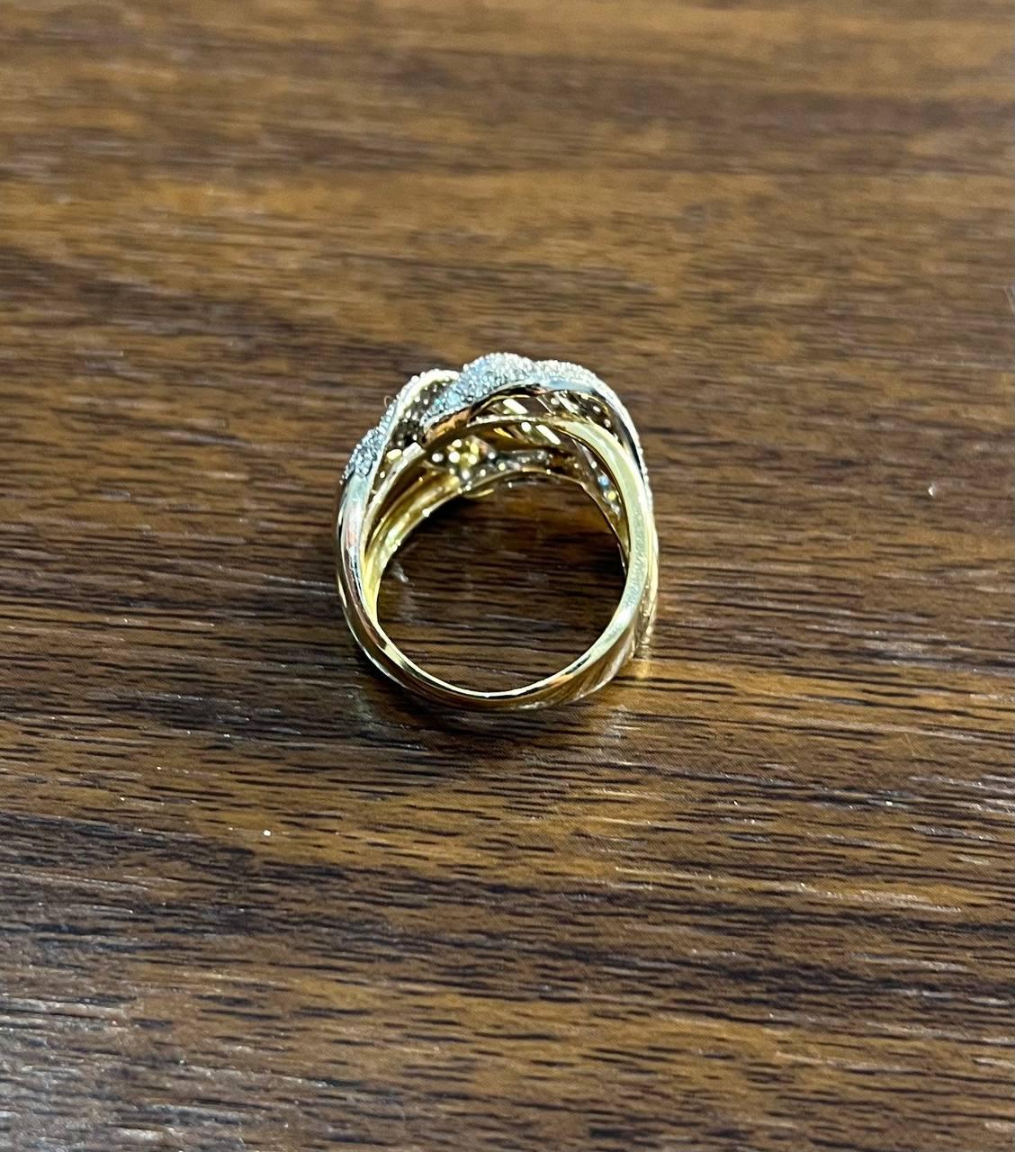 Diamant Pave Set Verflechtung Welle Twist 14K Gelbgold Aussage Dome Ring im Angebot 2