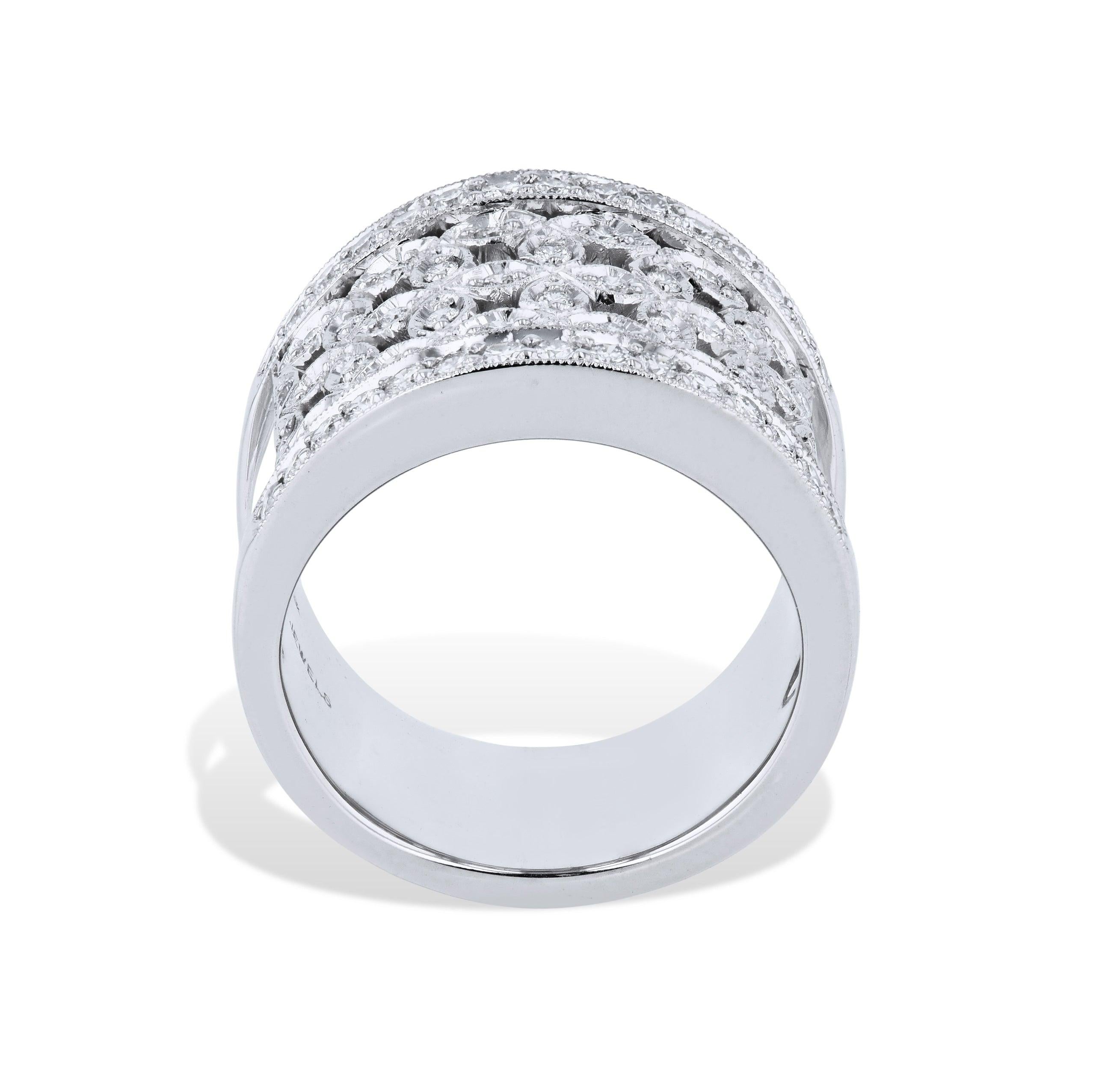This exquisite Diamond Pave Estate Ring is crafted of dazzling 18kt white gold. Artfully adorned with a stunning total of 62 diamonds will take your breath away! Size 8, you won't be able to resist this beautiful ring!
Diamond Pave White Gold Estate
