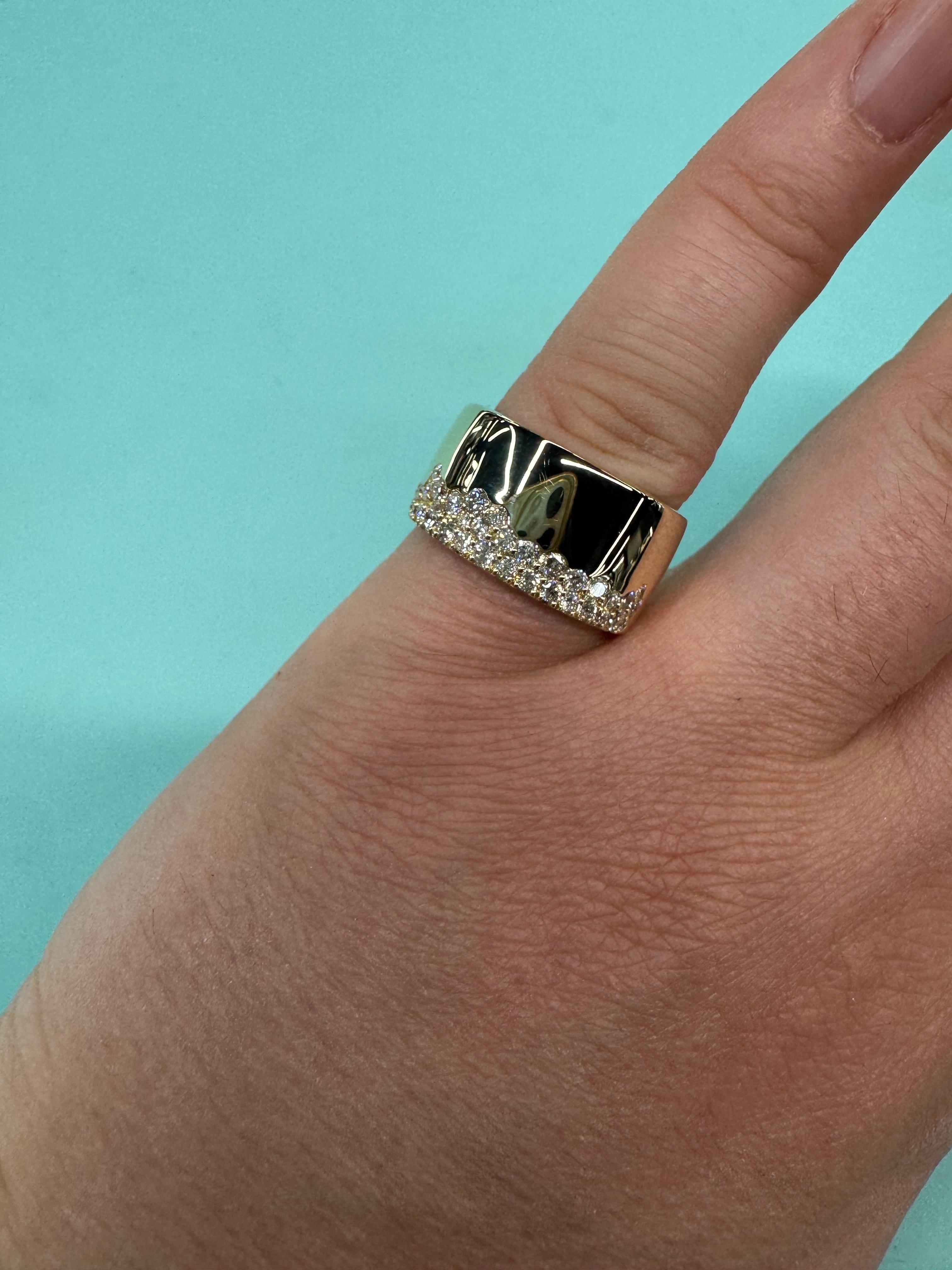 Women's Diamond Pave Wide Band Ring 0.71 Carats 14 Karat Yellow Gold G-H SI1-SI2 6 Grams For Sale