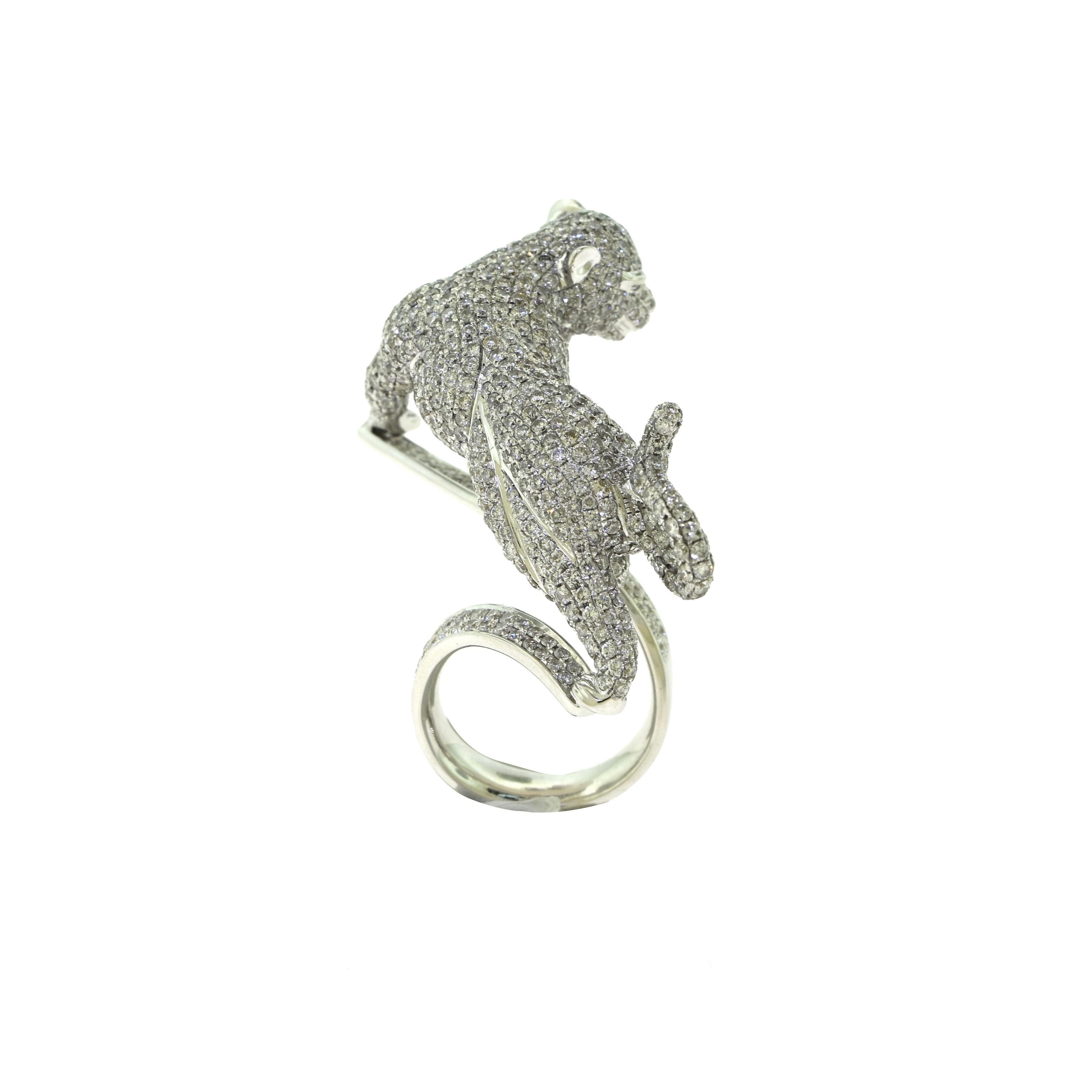 Diamond Paved Large Panther Cocktail Ring in White Gold, Sapphire Eyes In Good Condition In Miami, FL