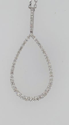 Collier pendentif Looping poire diamantée, or blanc 14kt