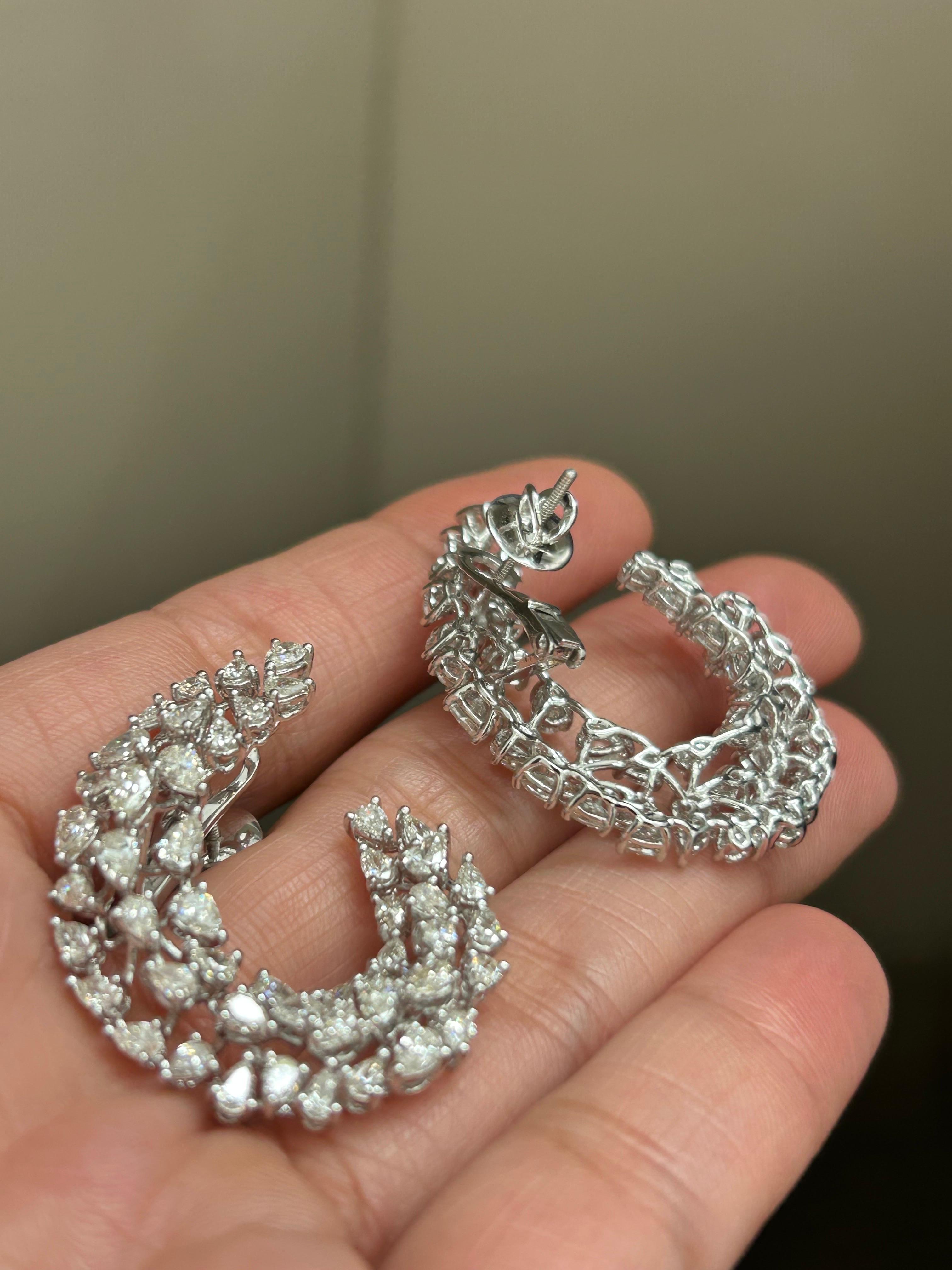 Modern Diamond Pear Shape Cluster Stud Earrings For Sale