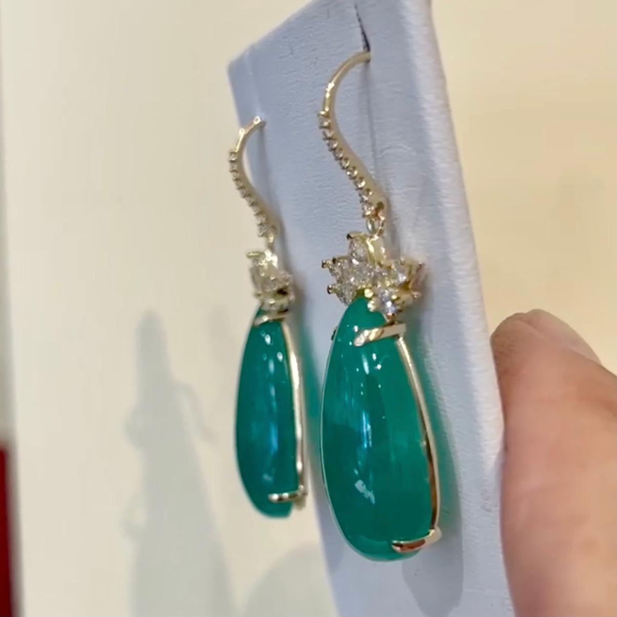 Women's Emeralds Maravellous 56.27CT Certified Colombian Emerald Diamond Earrings 18K For Sale