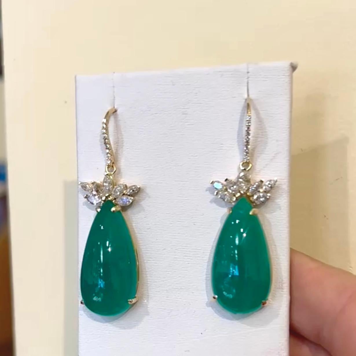 Emeralds Maravellous 56.27CT Certified Colombian Emerald Diamond Earrings 18K For Sale 3