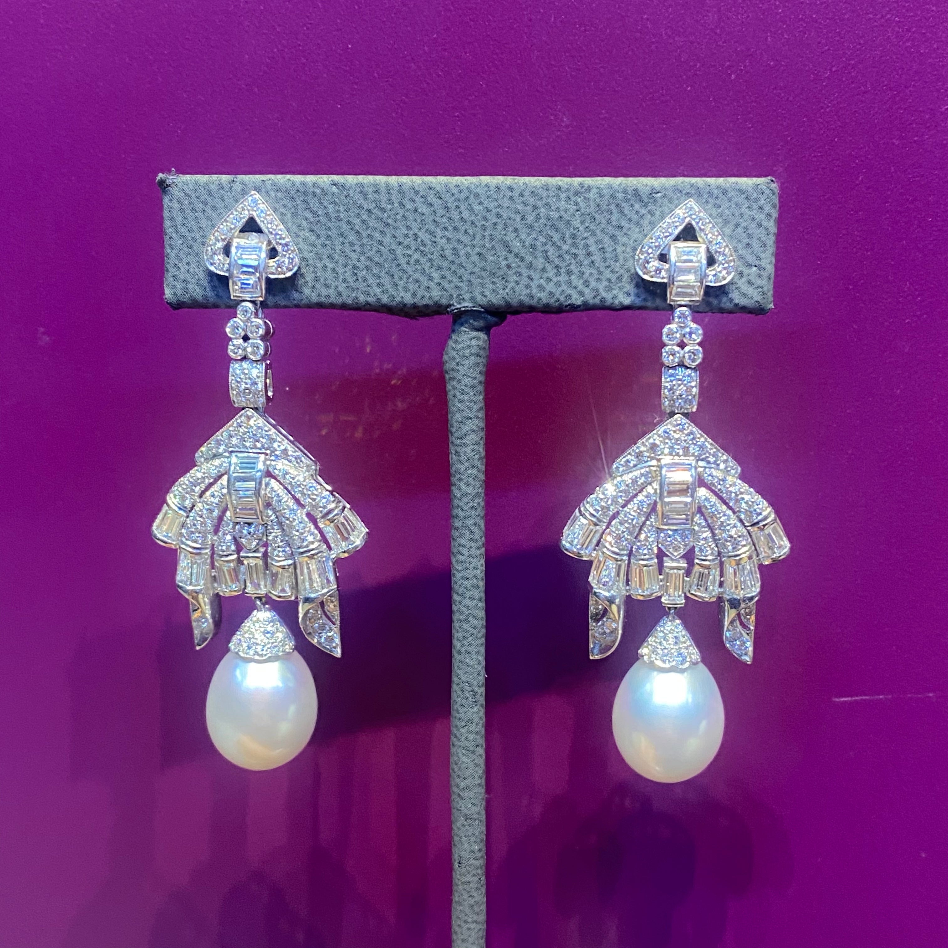 Diamond & Pearl Chandelier Earrings For Sale 1