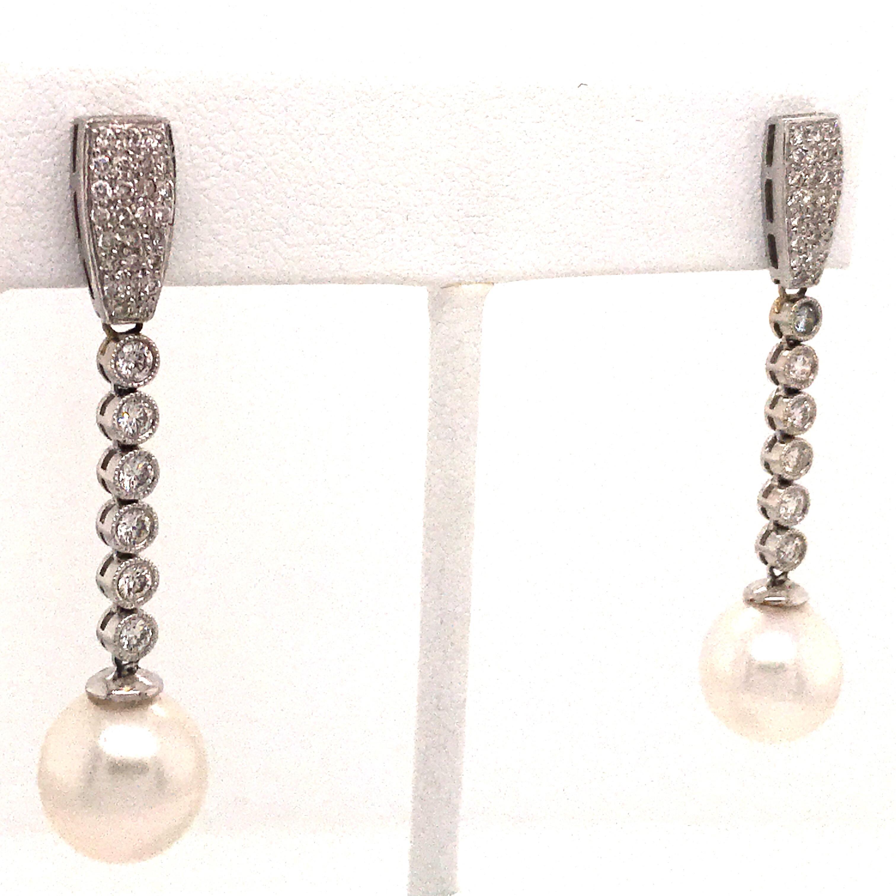 Round Cut Diamond Pearl Drop Earrings 1.50 Carat 18 Karat White Gold For Sale
