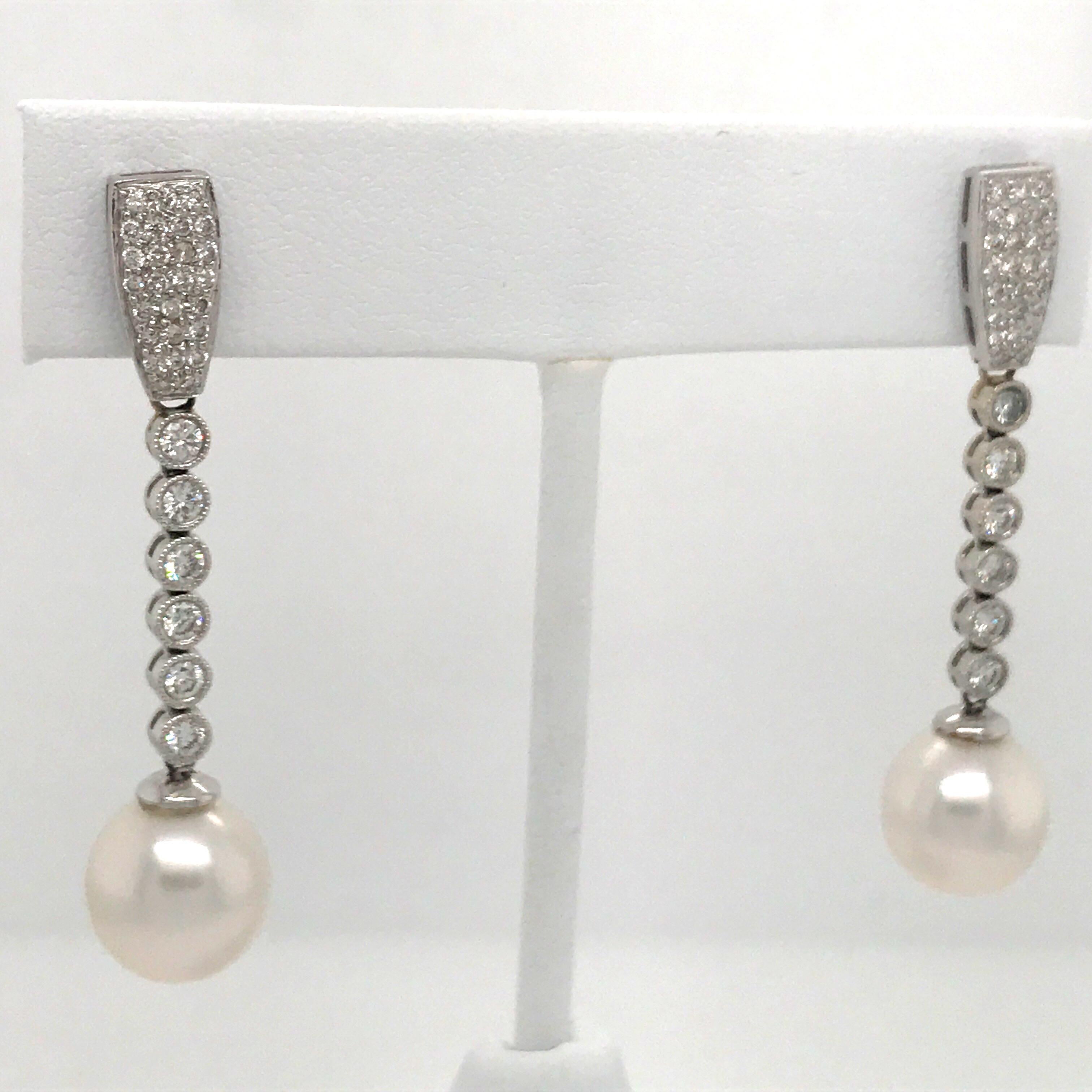 Diamond Pearl Drop Earrings 1.50 Carat 18 Karat White Gold For Sale 1