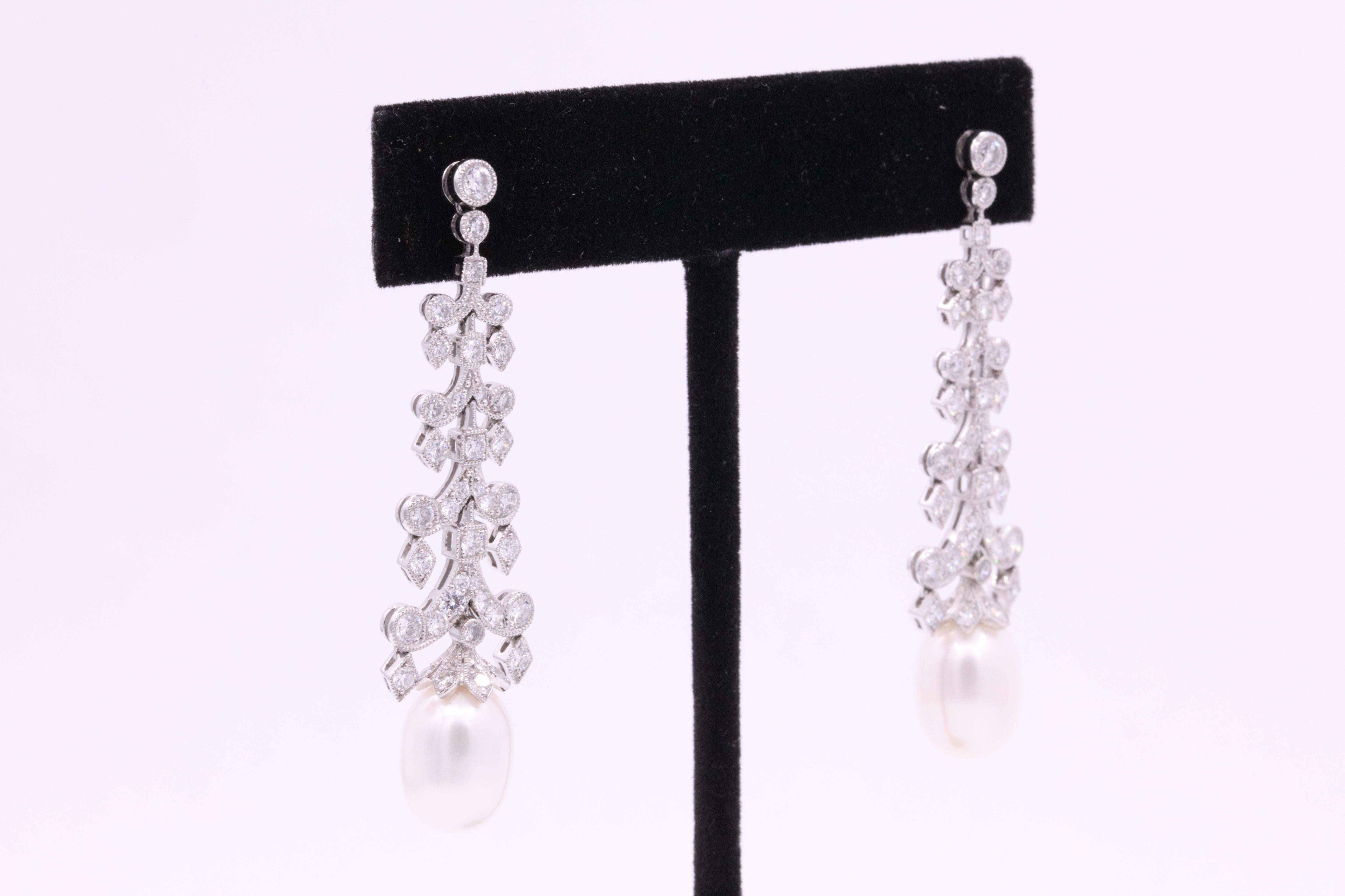 Women's Diamond Pearl Drop Earrings 3.10 Carat Platinum For Sale
